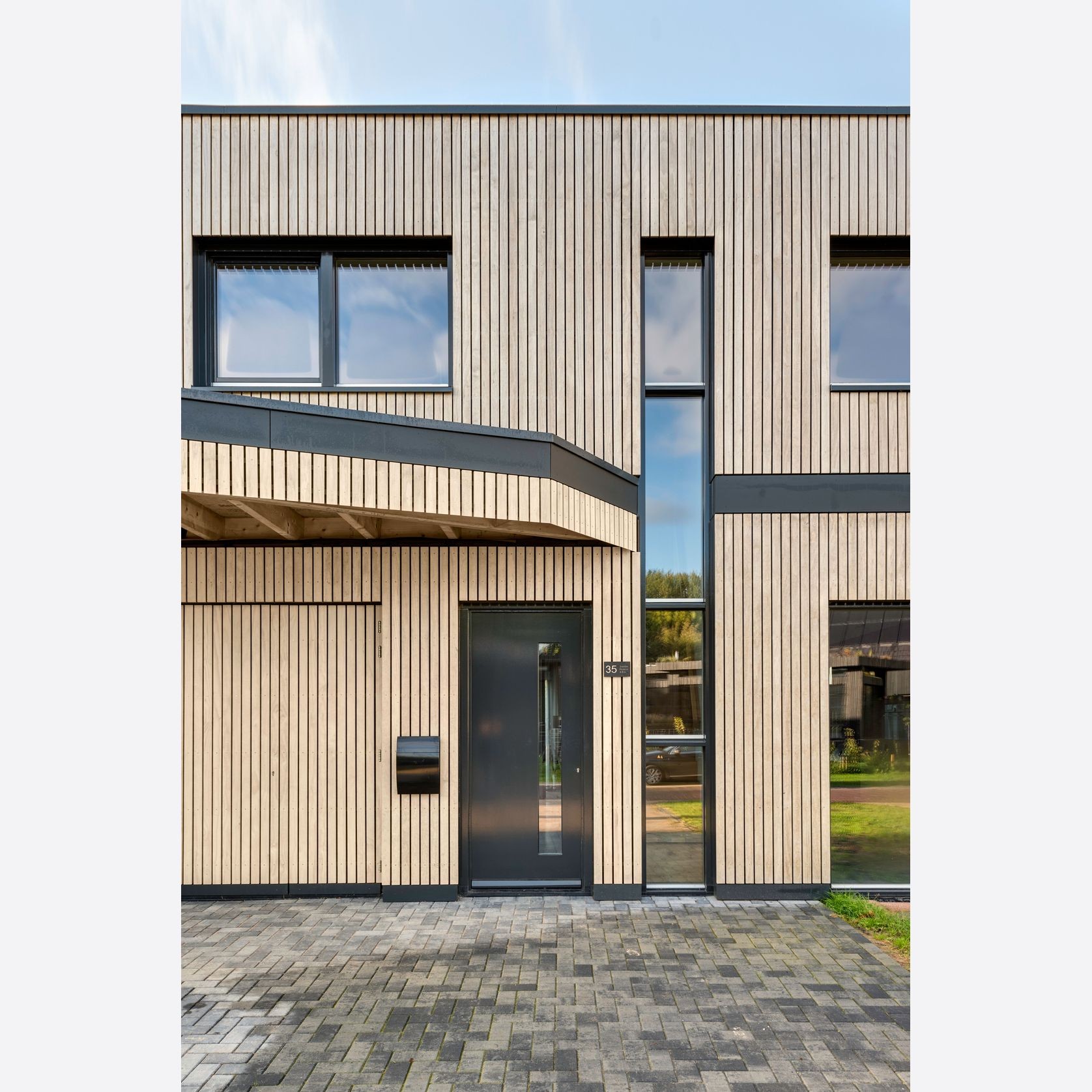 Accoya gallery detail image