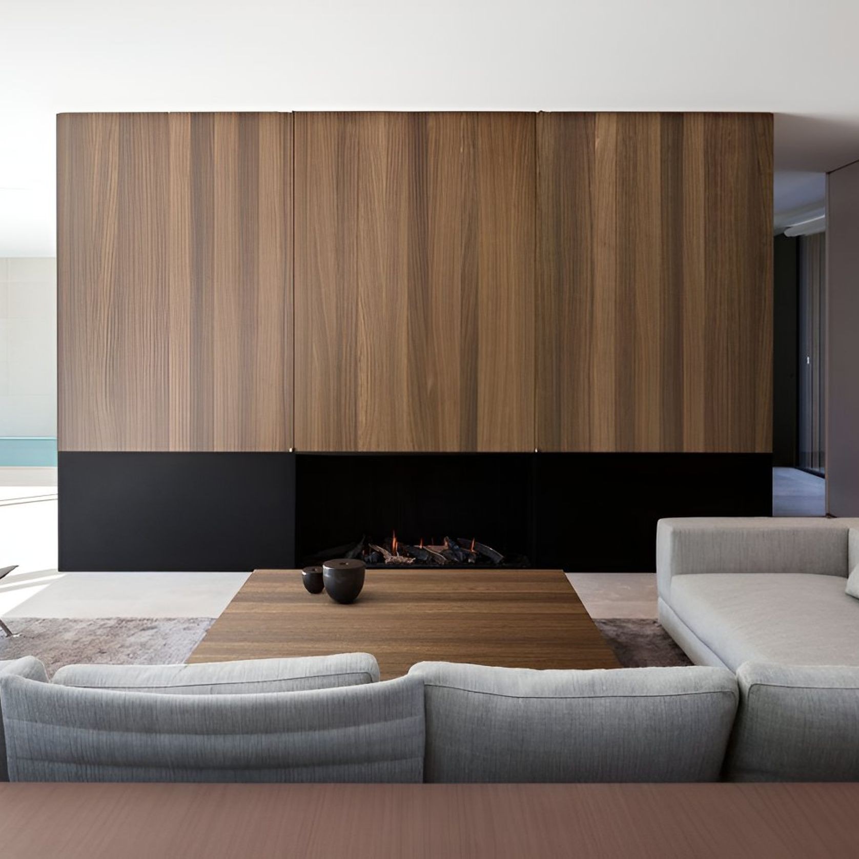 Smoked Arabica Brushed Querkus Unfinished Timber Veneer gallery detail image