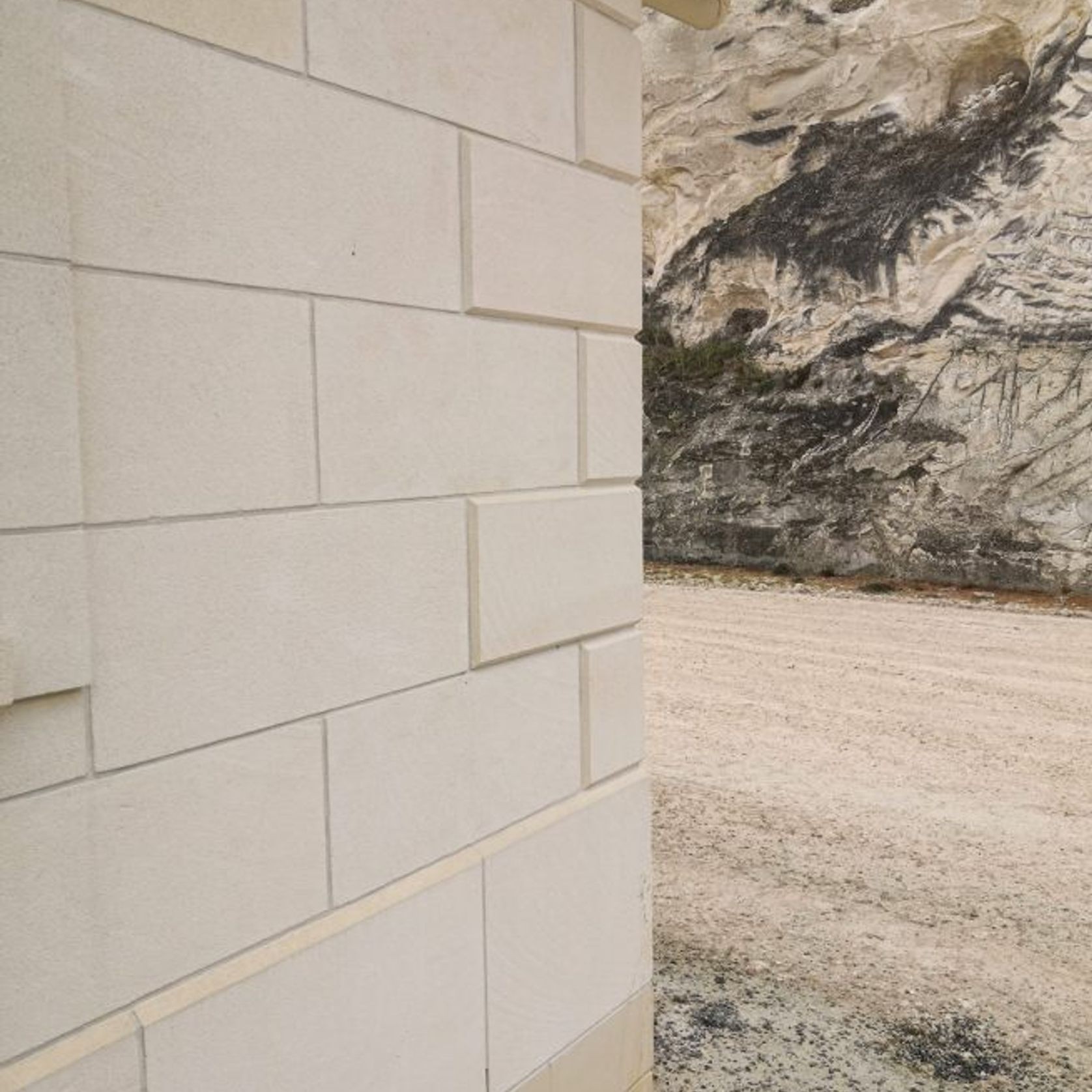 Limestone Corner Stones gallery detail image