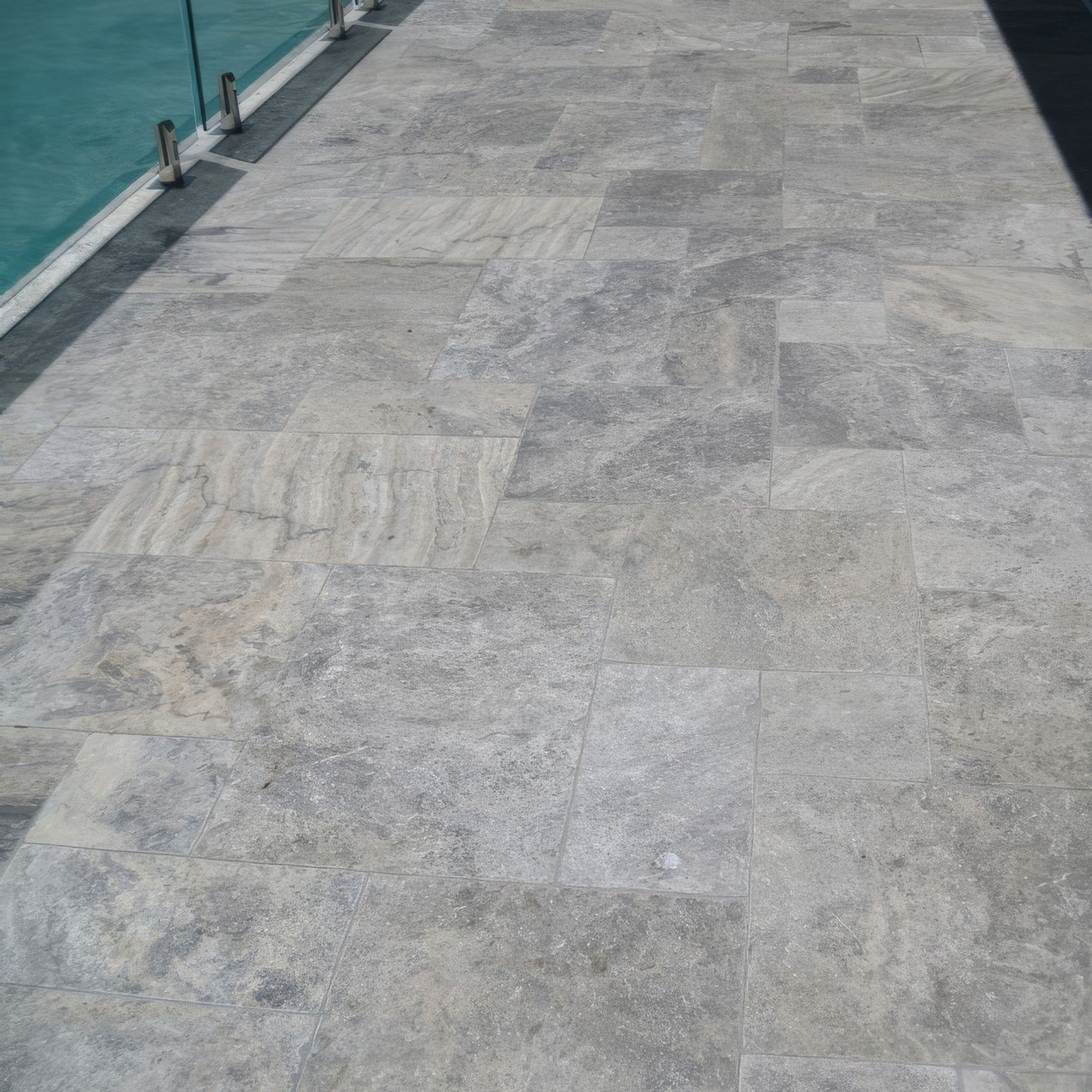 Platinum | Travertine gallery detail image