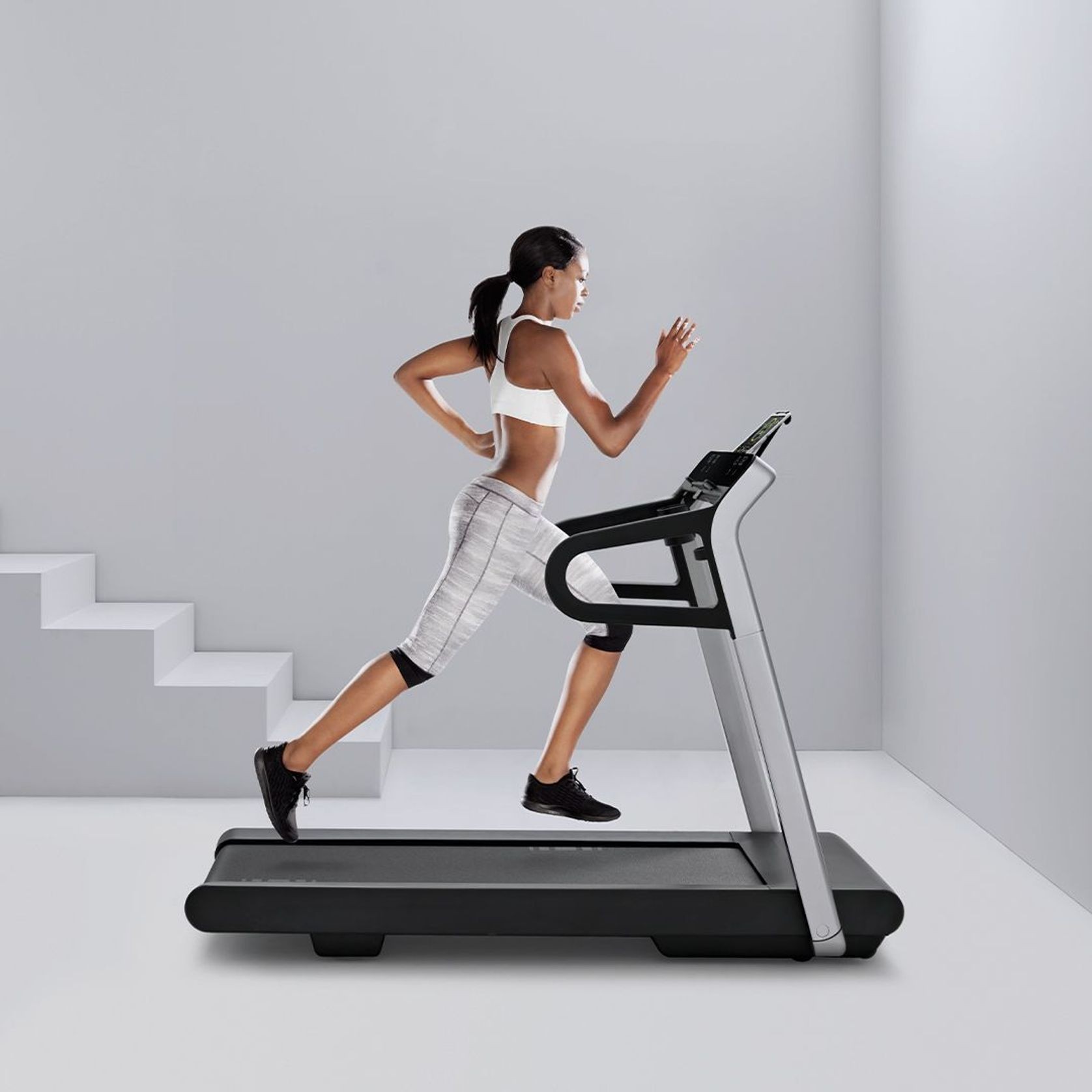 Technogym MyRun | Treadmill gallery detail image