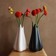 Lilium Vase gallery detail image