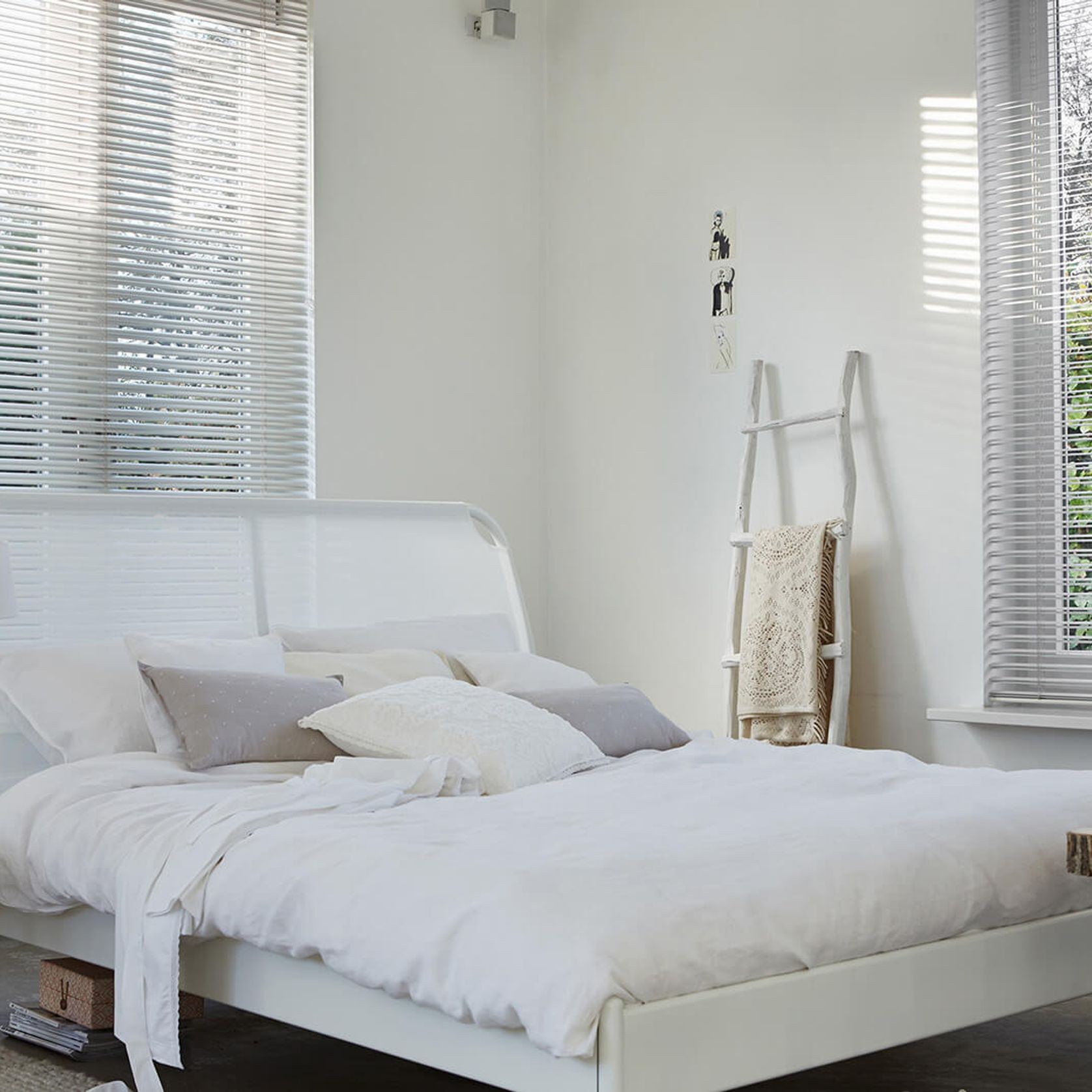 Luxaflex Aluminium Venetian Blinds gallery detail image