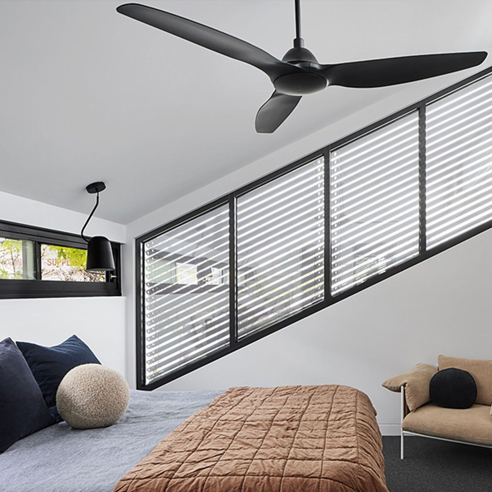Asymmetric External Venetian Blinds | Warema gallery detail image