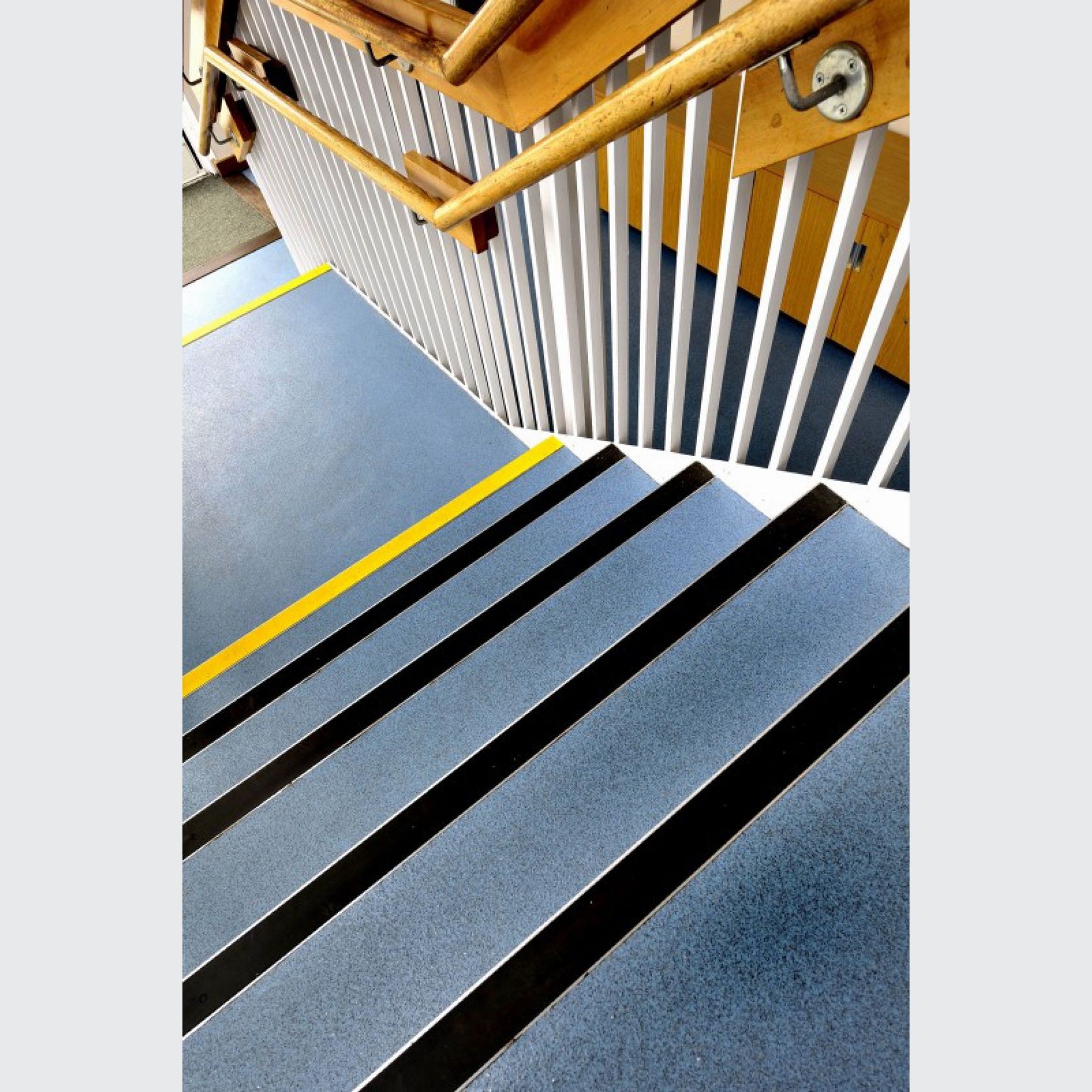 Altro ContraX™ - R10 Safety Flooring gallery detail image