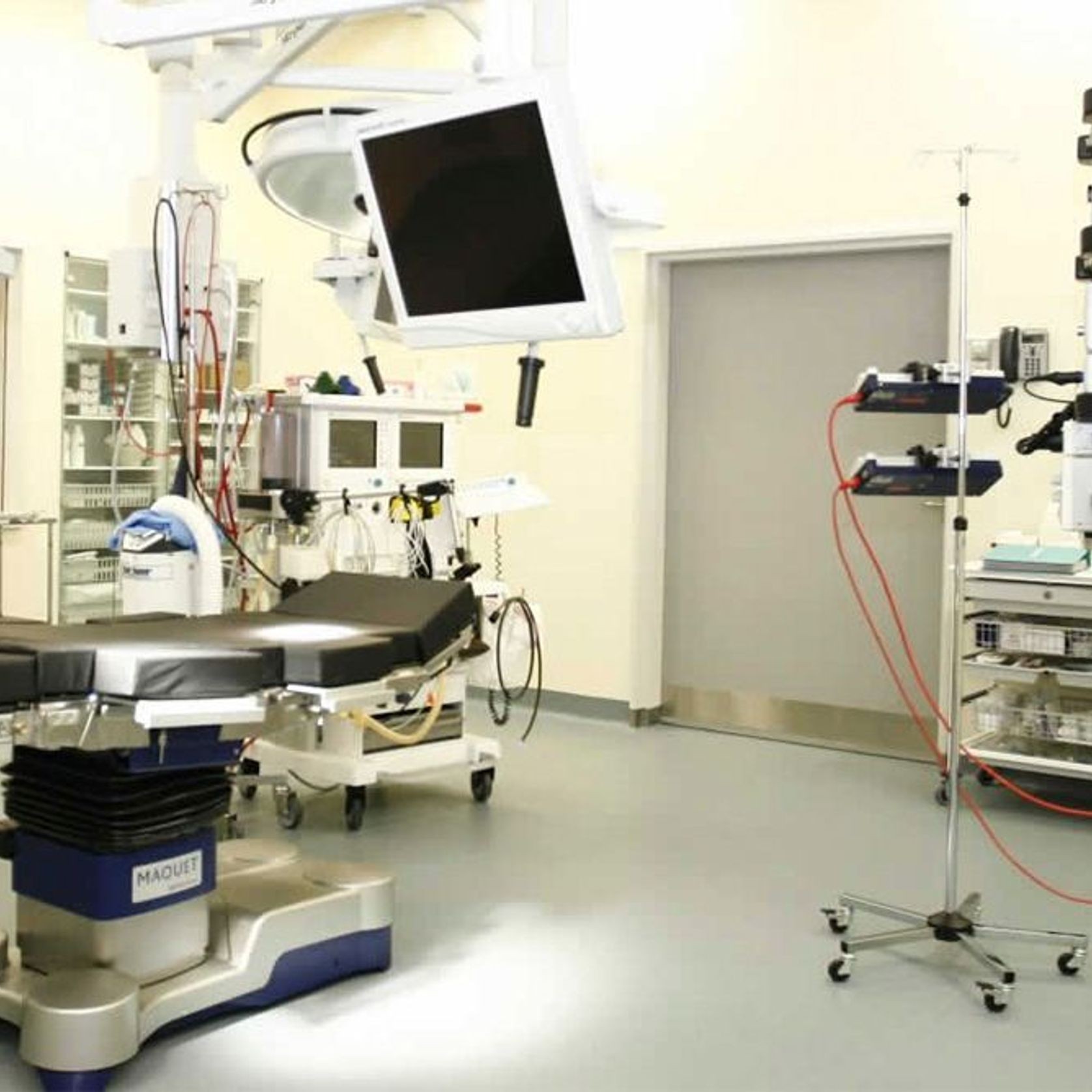 Altro Walkway™ 20 SD - R10 Static Dissipative Safety Flooring gallery detail image