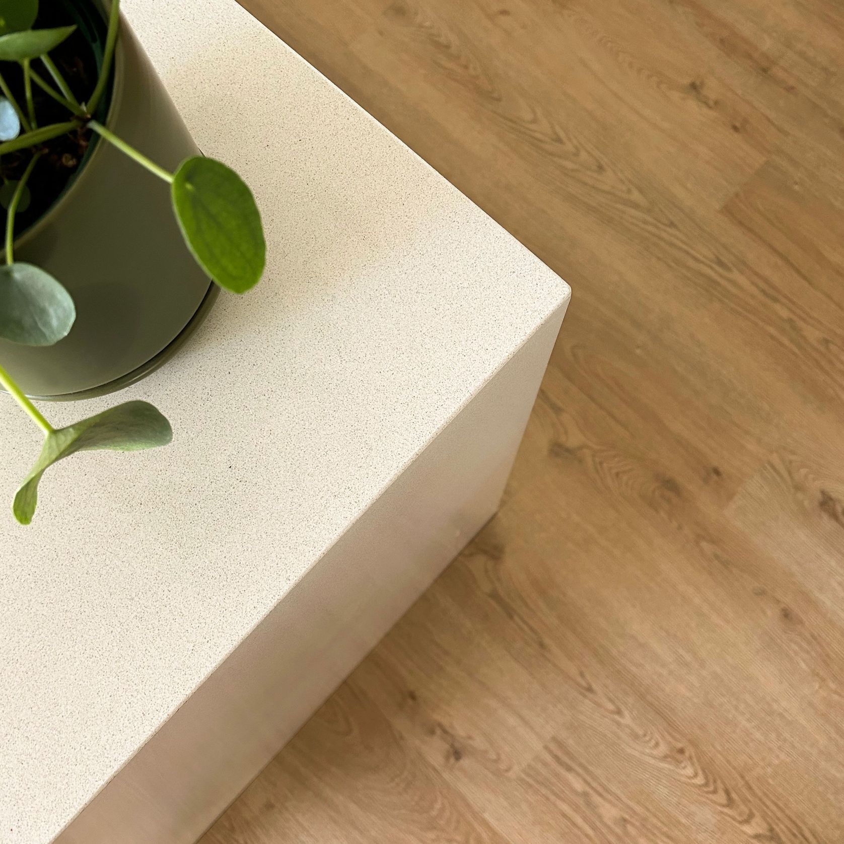 Kingswood 1.5 | Chardonnay Oak gallery detail image