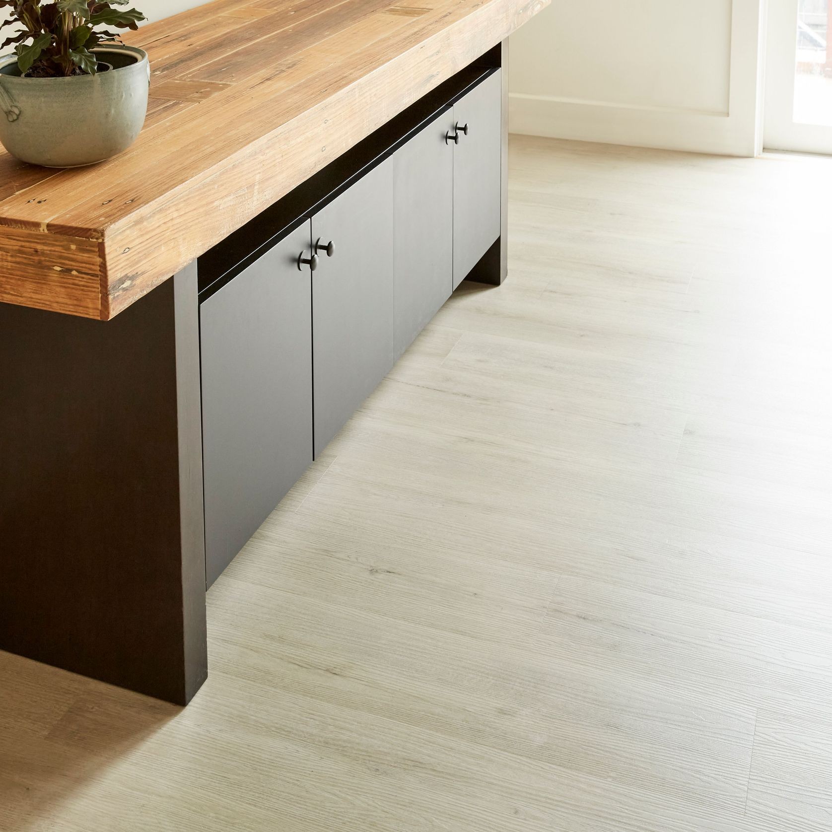 Kingswood Select Oak | Pils Oak gallery detail image