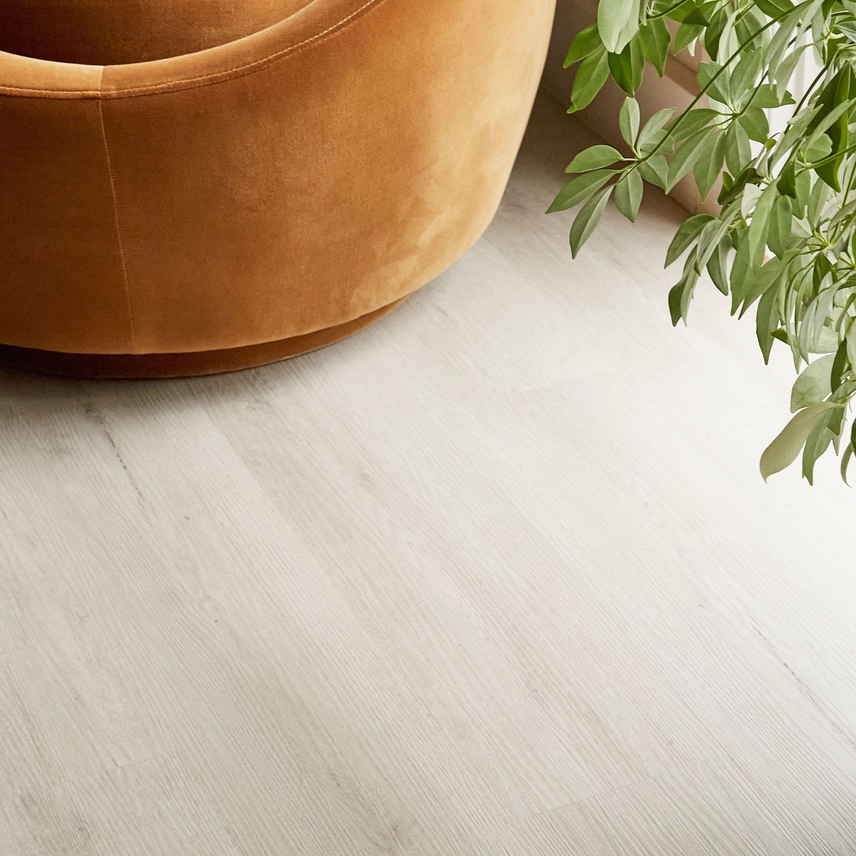 Kingswood 1.5 | Euro Oak gallery detail image