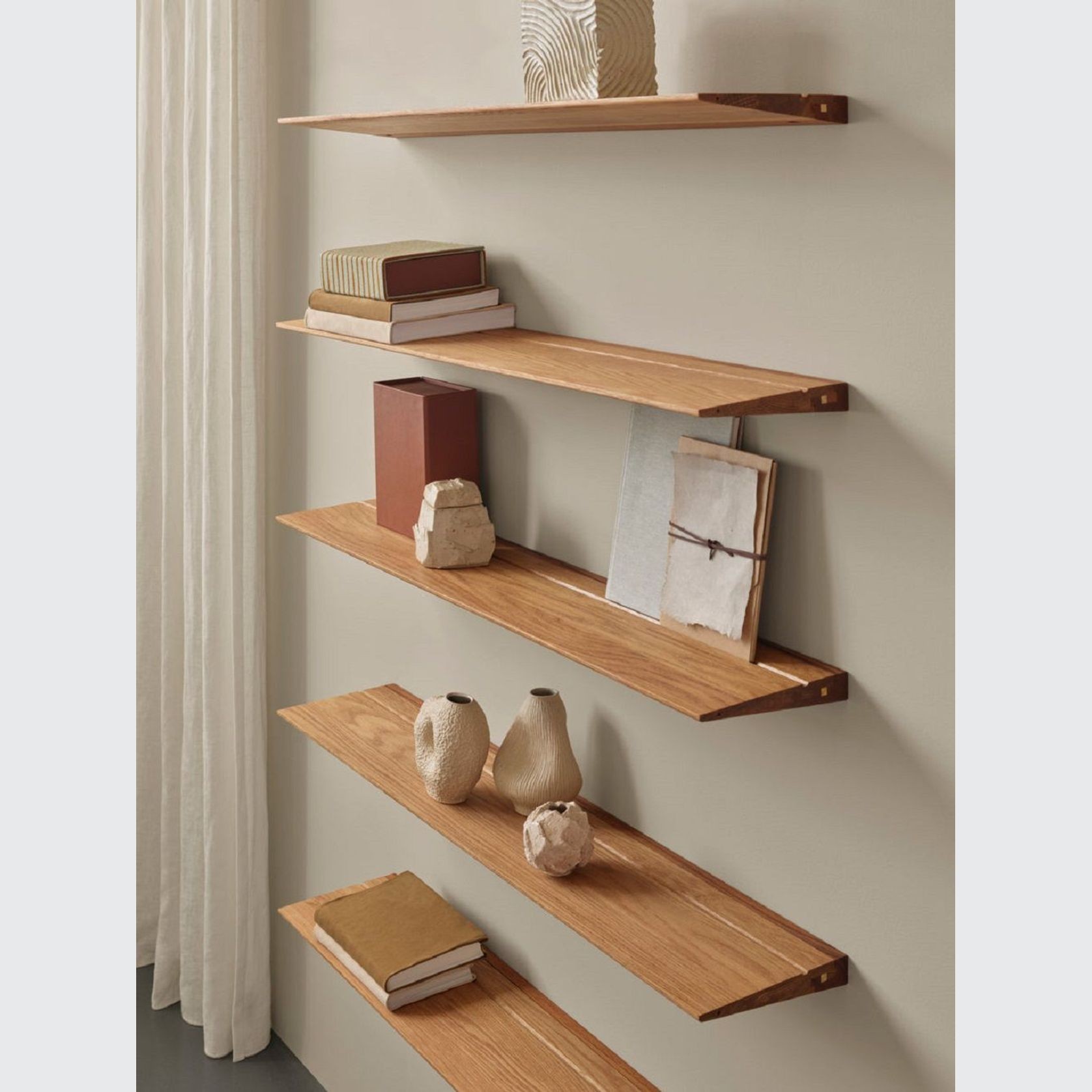 FB001 Tsugi Shelf gallery detail image