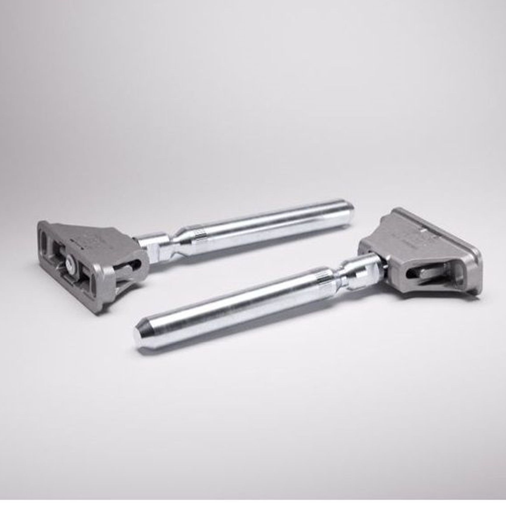 K-line, Kubic & Triade Shelf Supports gallery detail image