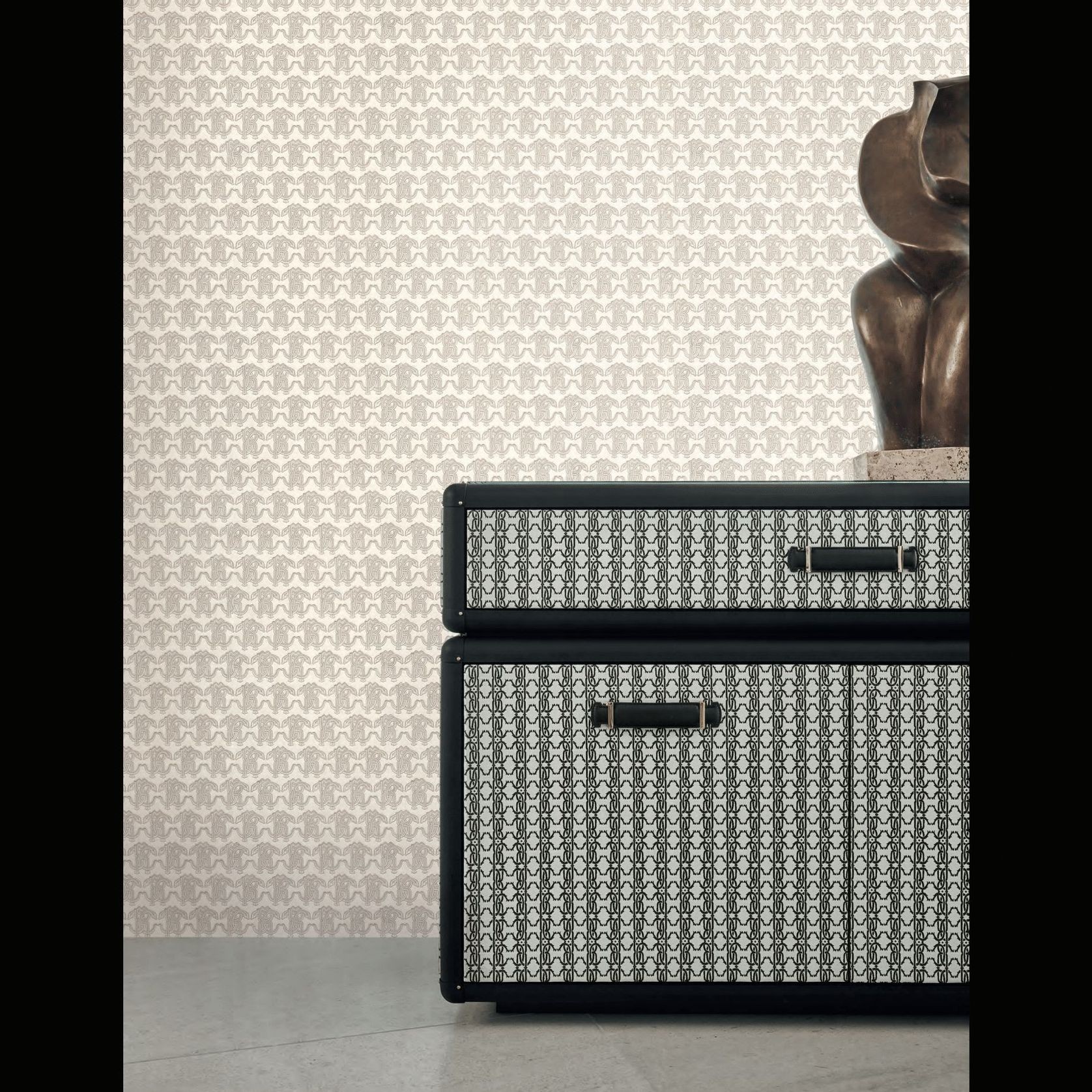 The Ray of Gold - Roberto Cavalli No.9 Wallpaper gallery detail image