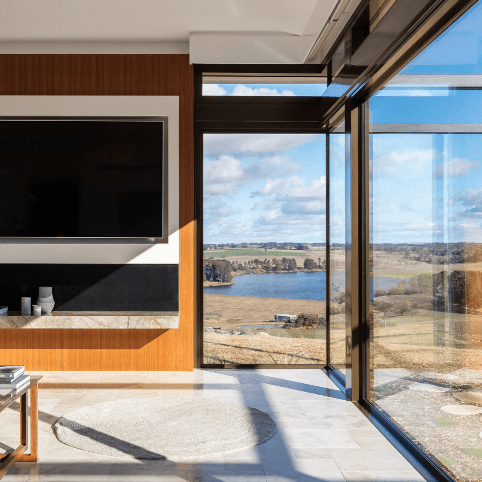 Elevate | Series 600 | Wide Offset 150mm Framing gallery detail image