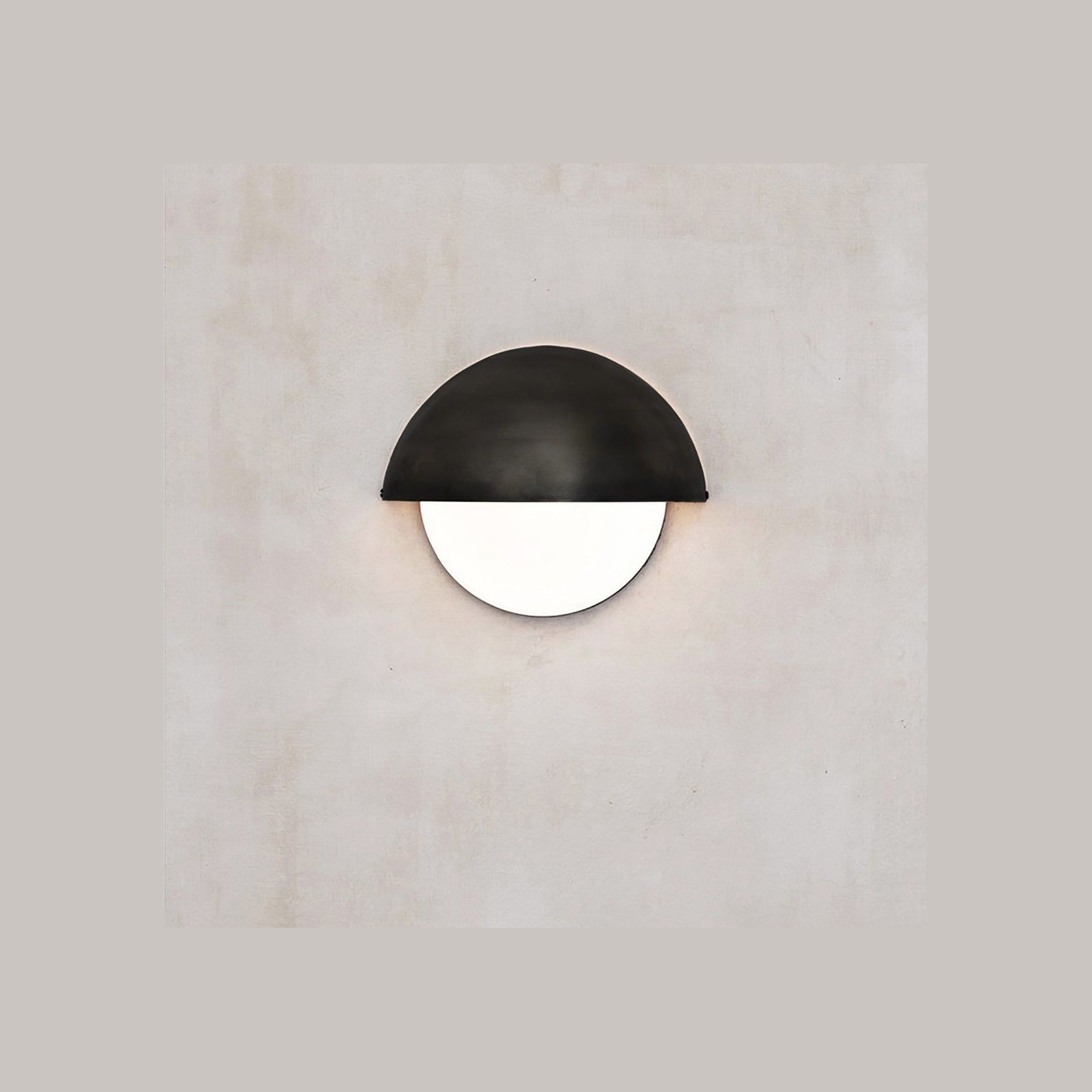 Lunar gallery detail image