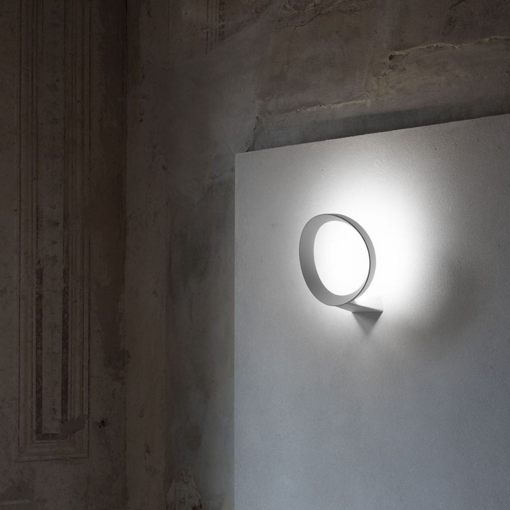 Martinelli Luce LED+O Wall Light gallery detail image