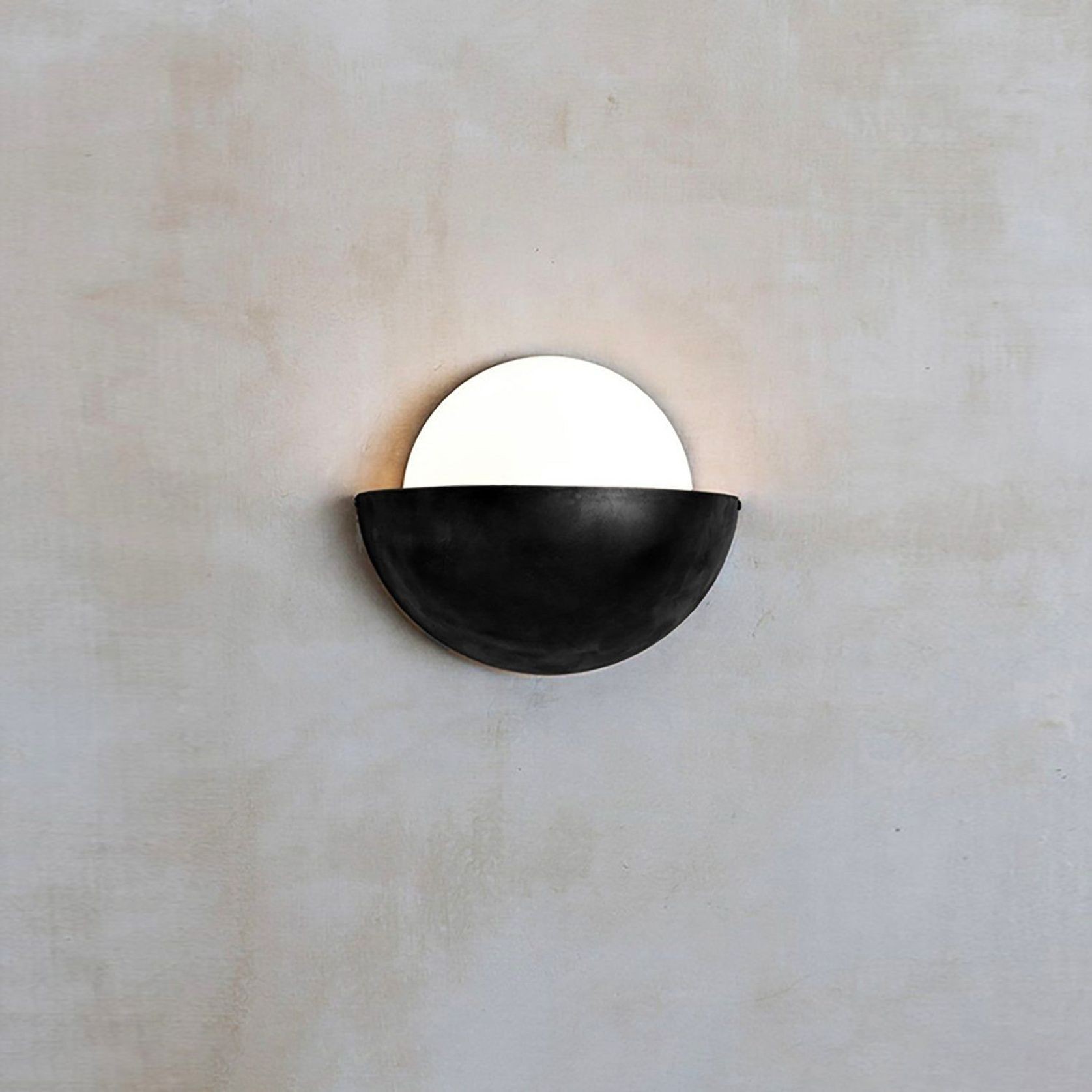 Lunar gallery detail image