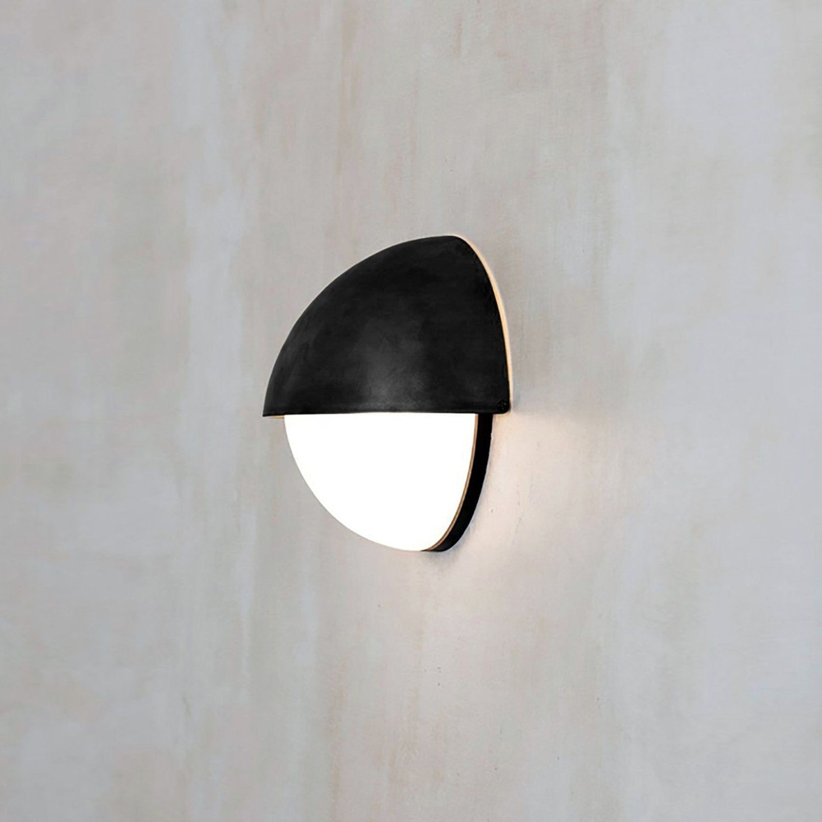 Lunar gallery detail image