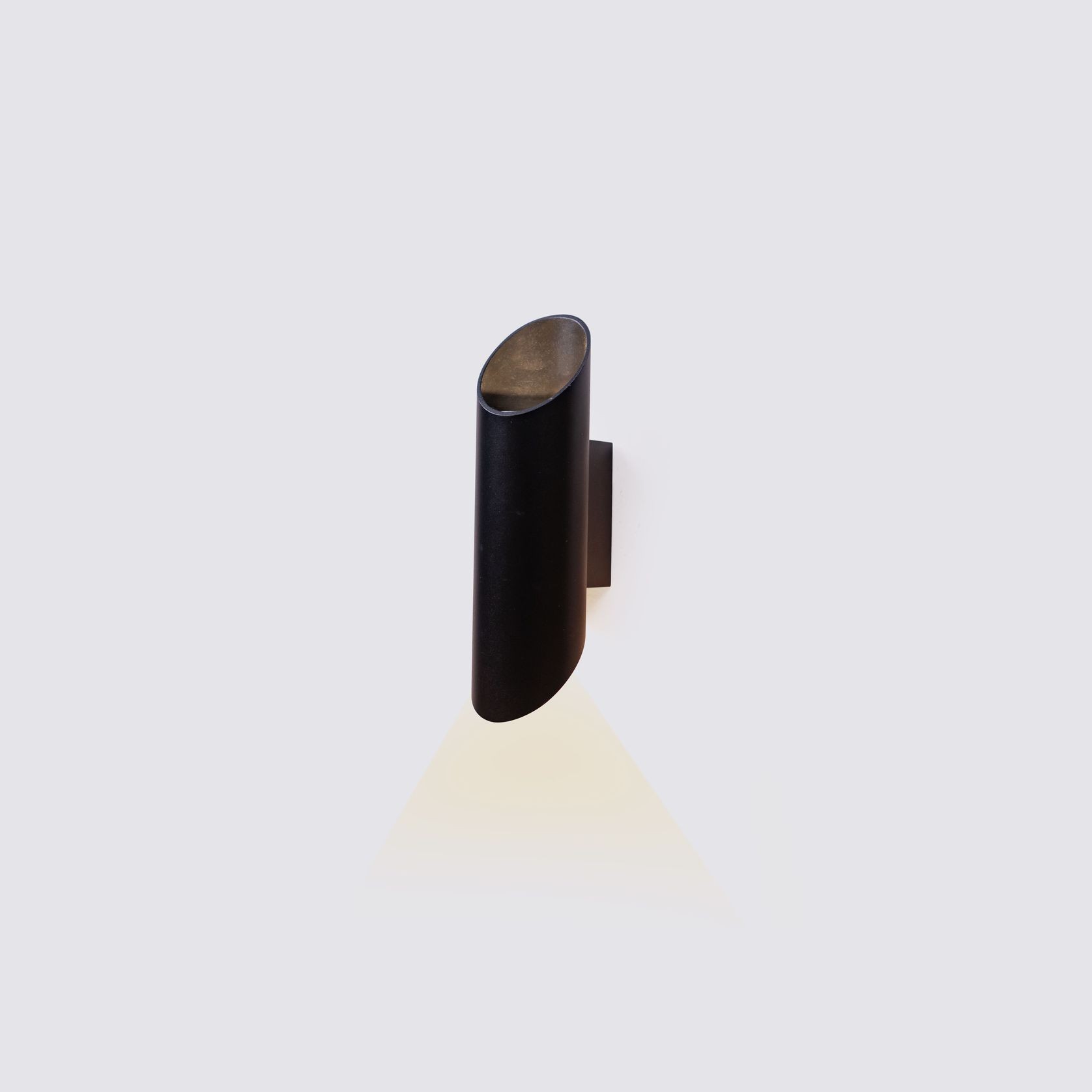 Bonnuci Wall Light gallery detail image
