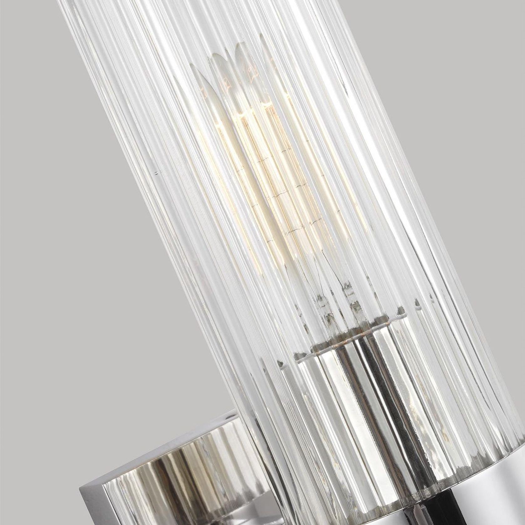 Geneva 1L Wall Sconce gallery detail image