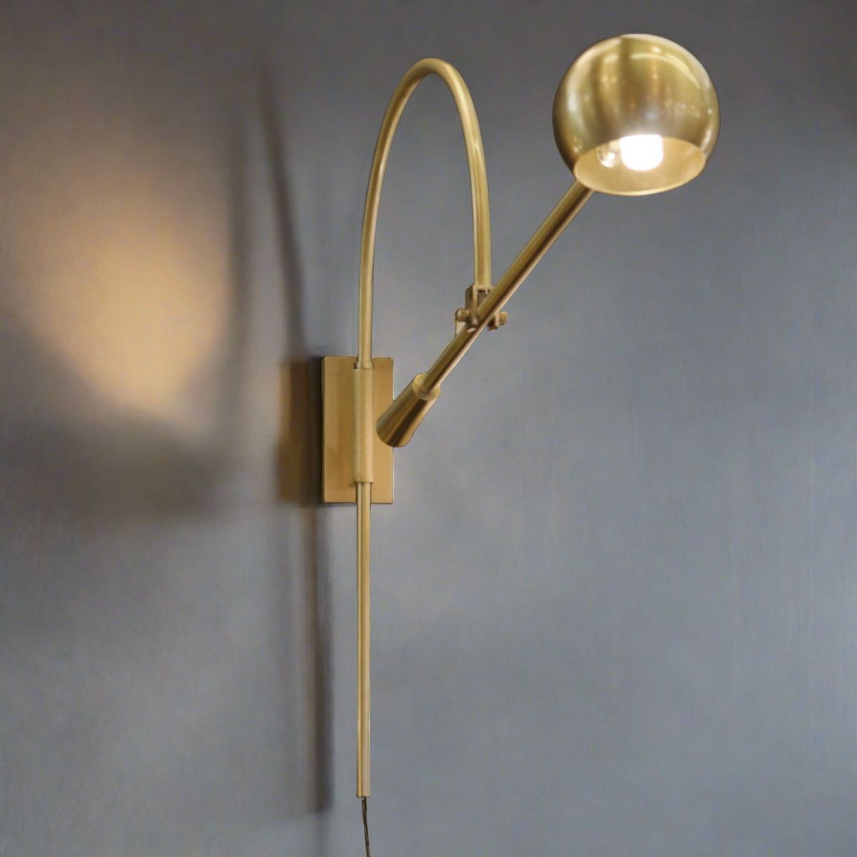 Counterweight gallery detail image