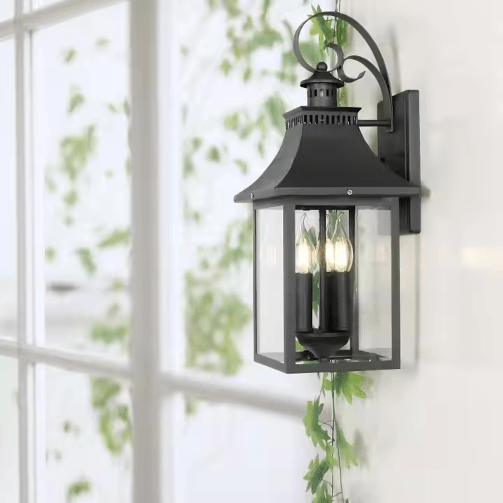 Classic Lantern - Black gallery detail image
