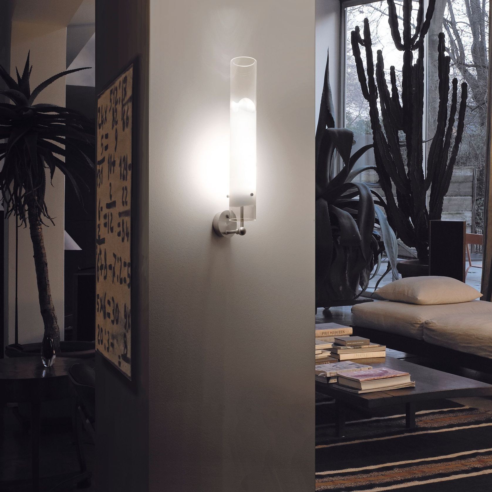 Lio Wall Light gallery detail image