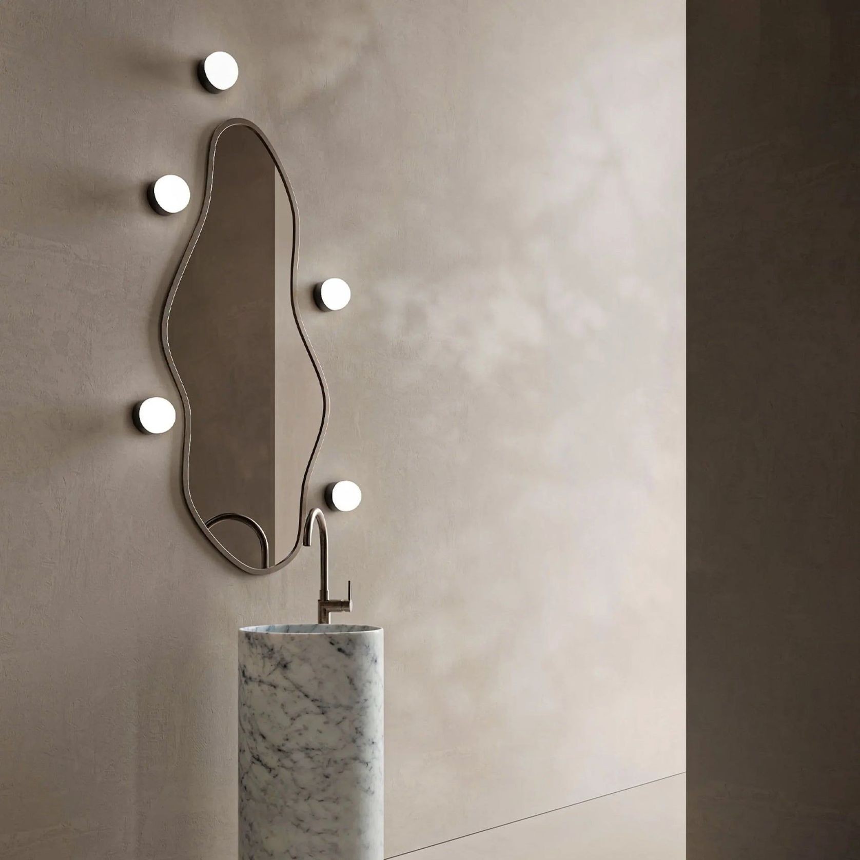 Orb Sur Mini Wall Light gallery detail image
