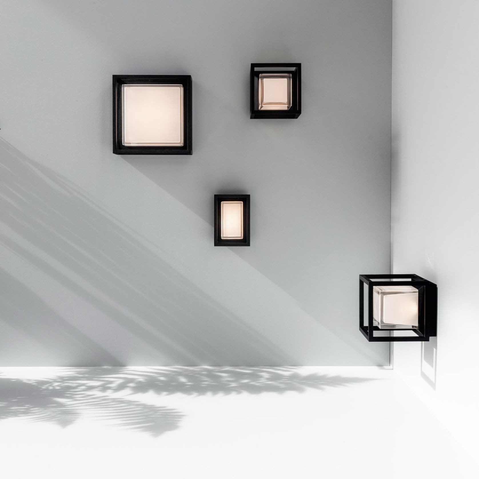 Delta Light Montur gallery detail image