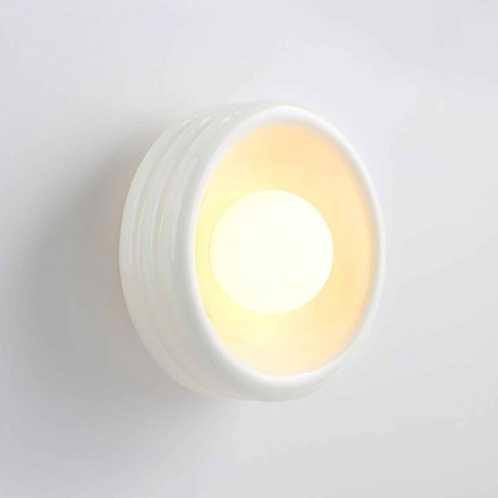 Silo Ceramic Sconce | Gloss White gallery detail image