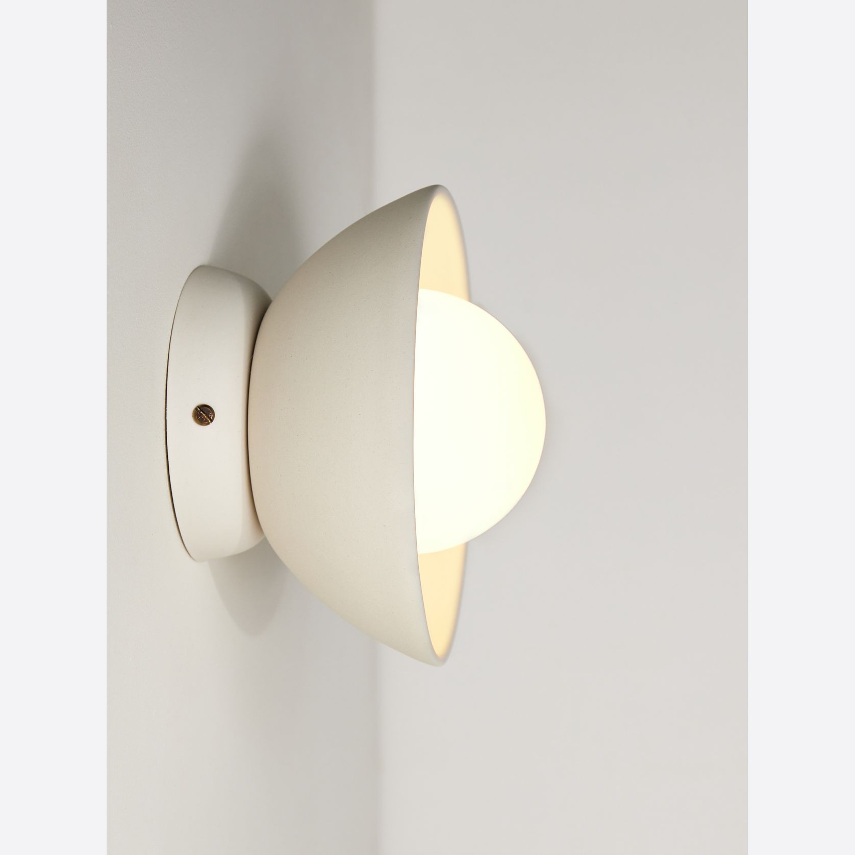 Mani Mini - Sconce gallery detail image