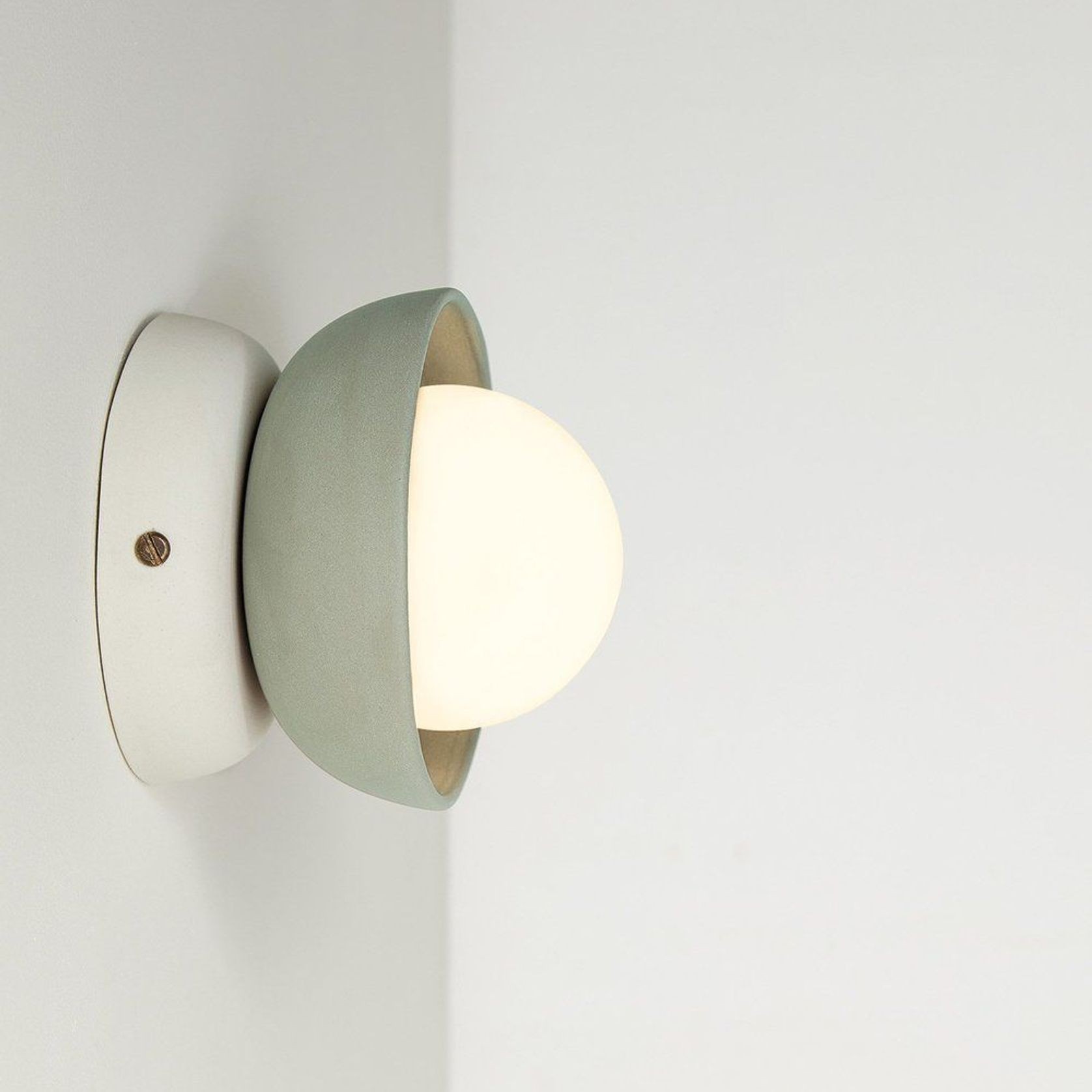 Mani Mini Sconce — Compact Porcelain Wall Light gallery detail image