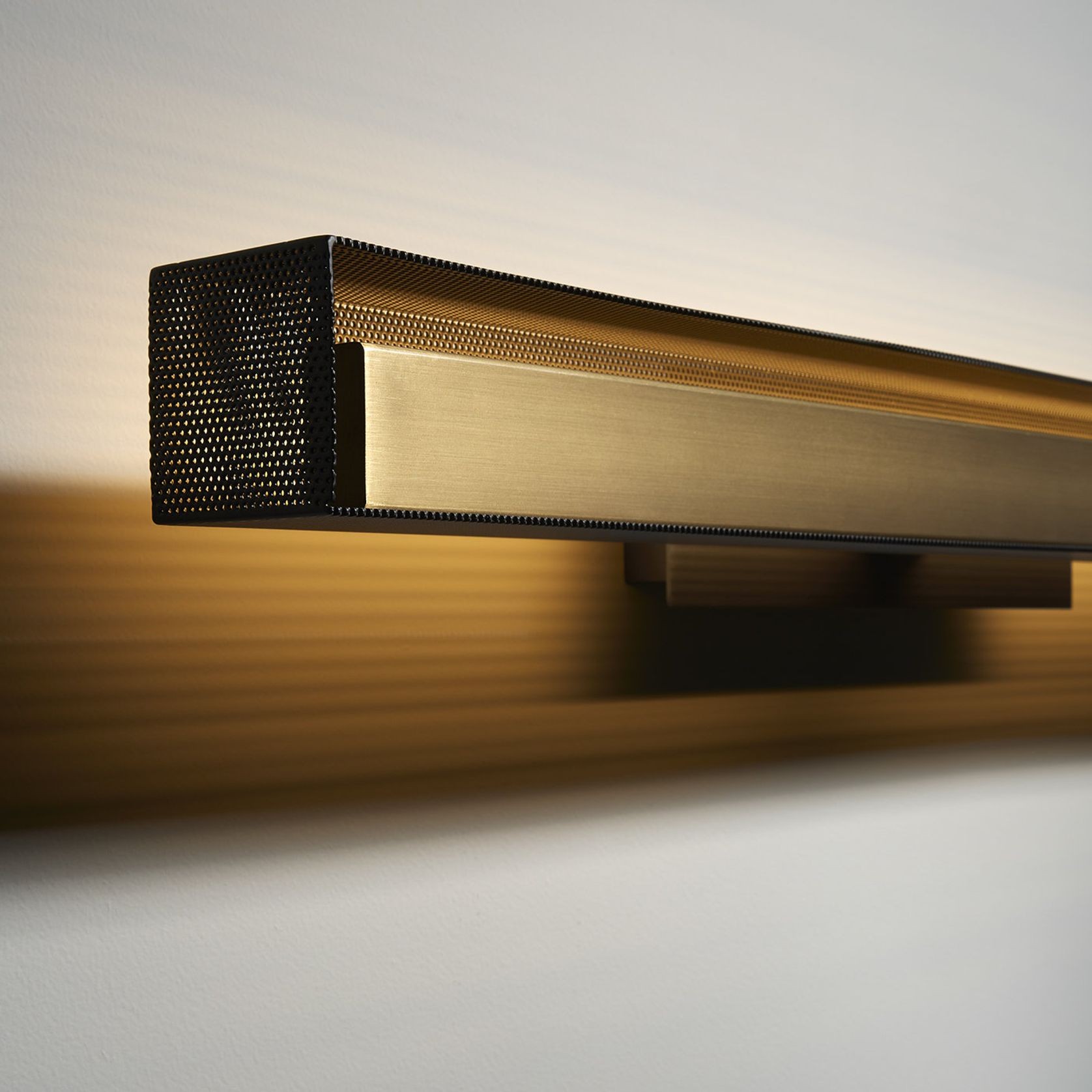 Urban Lightline Wall Light gallery detail image