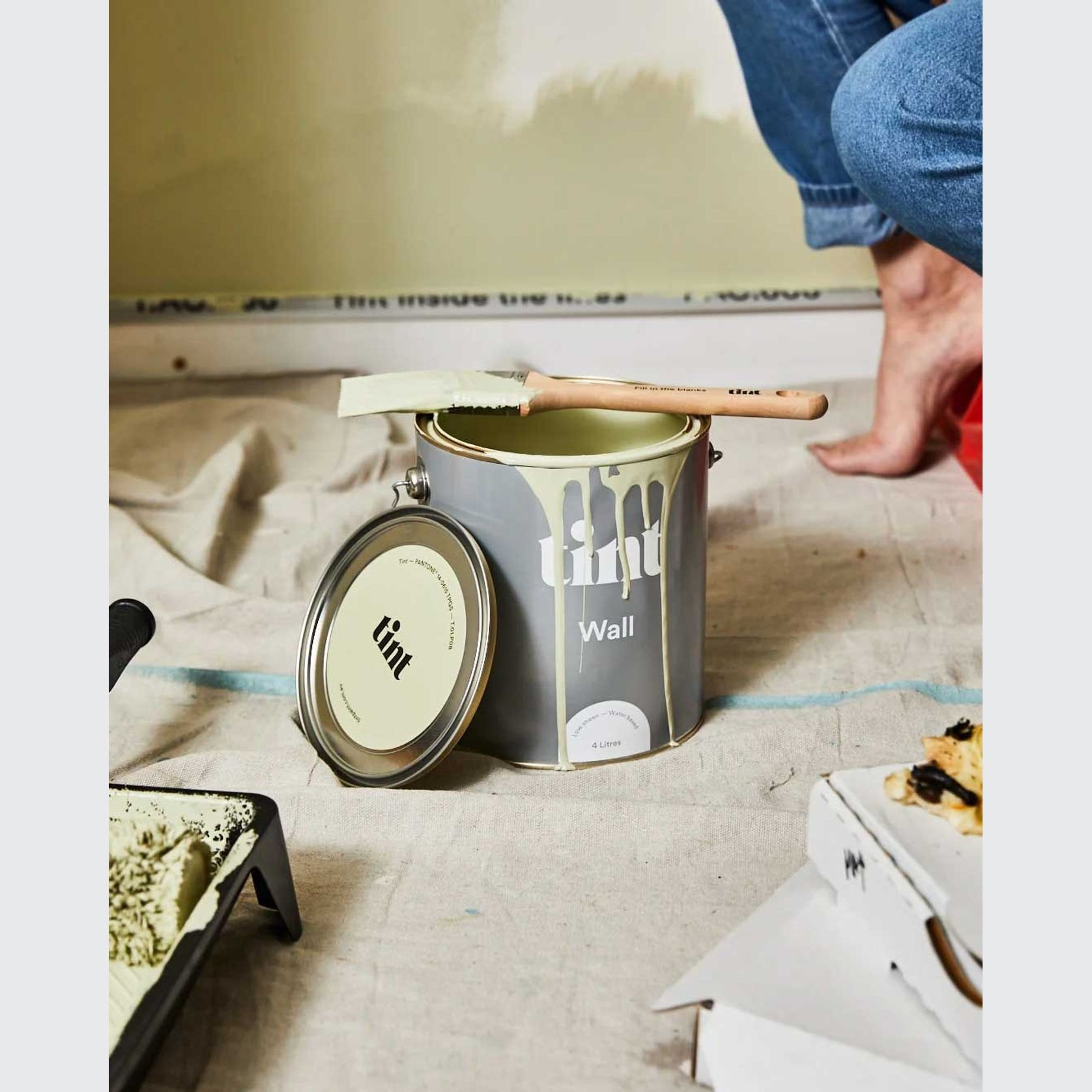 Silo Mini Sconce Hue gallery detail image