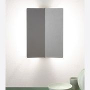Applique à Volet Pivotant Plié Wall Light gallery detail image
