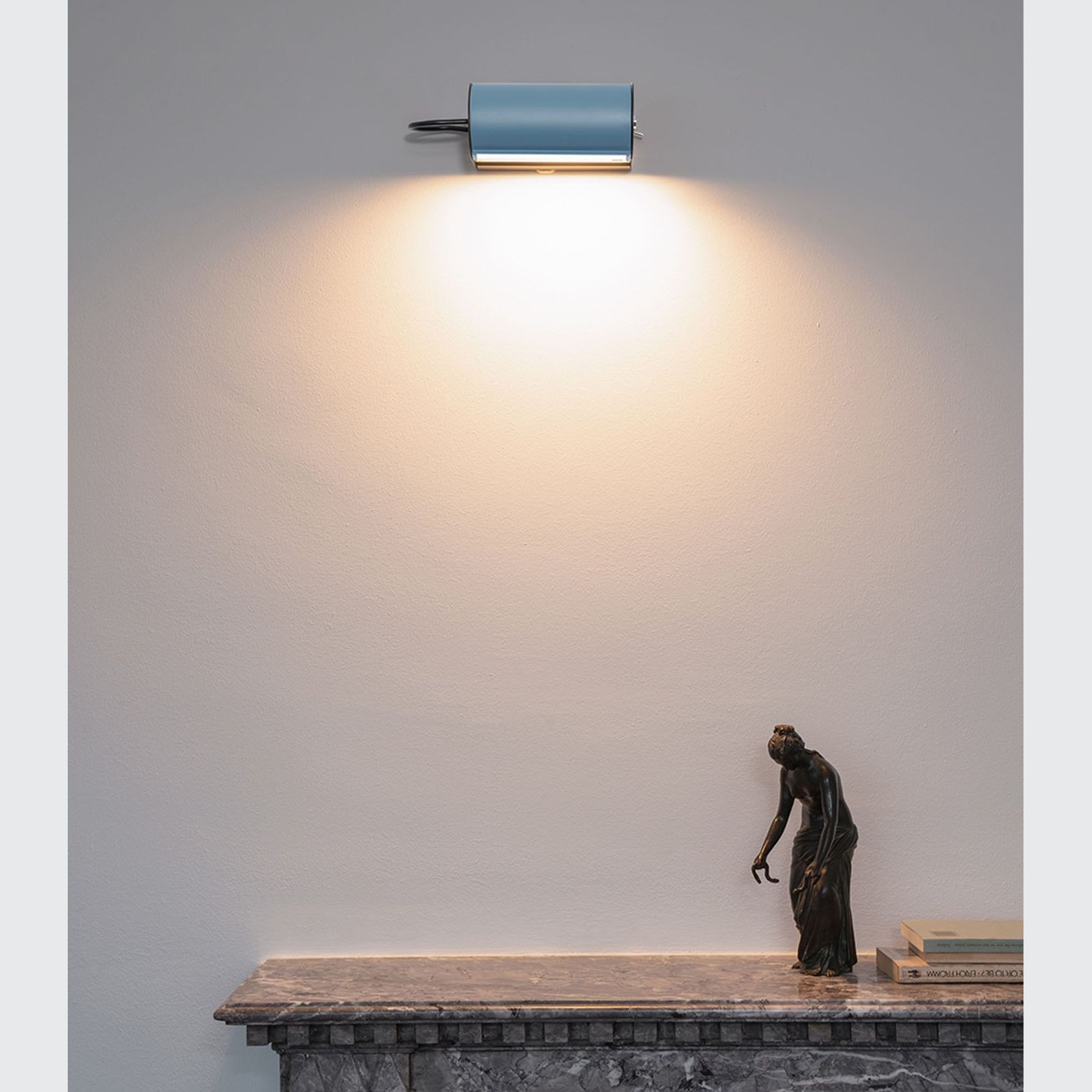 Applique Cylindrique Wall Light gallery detail image