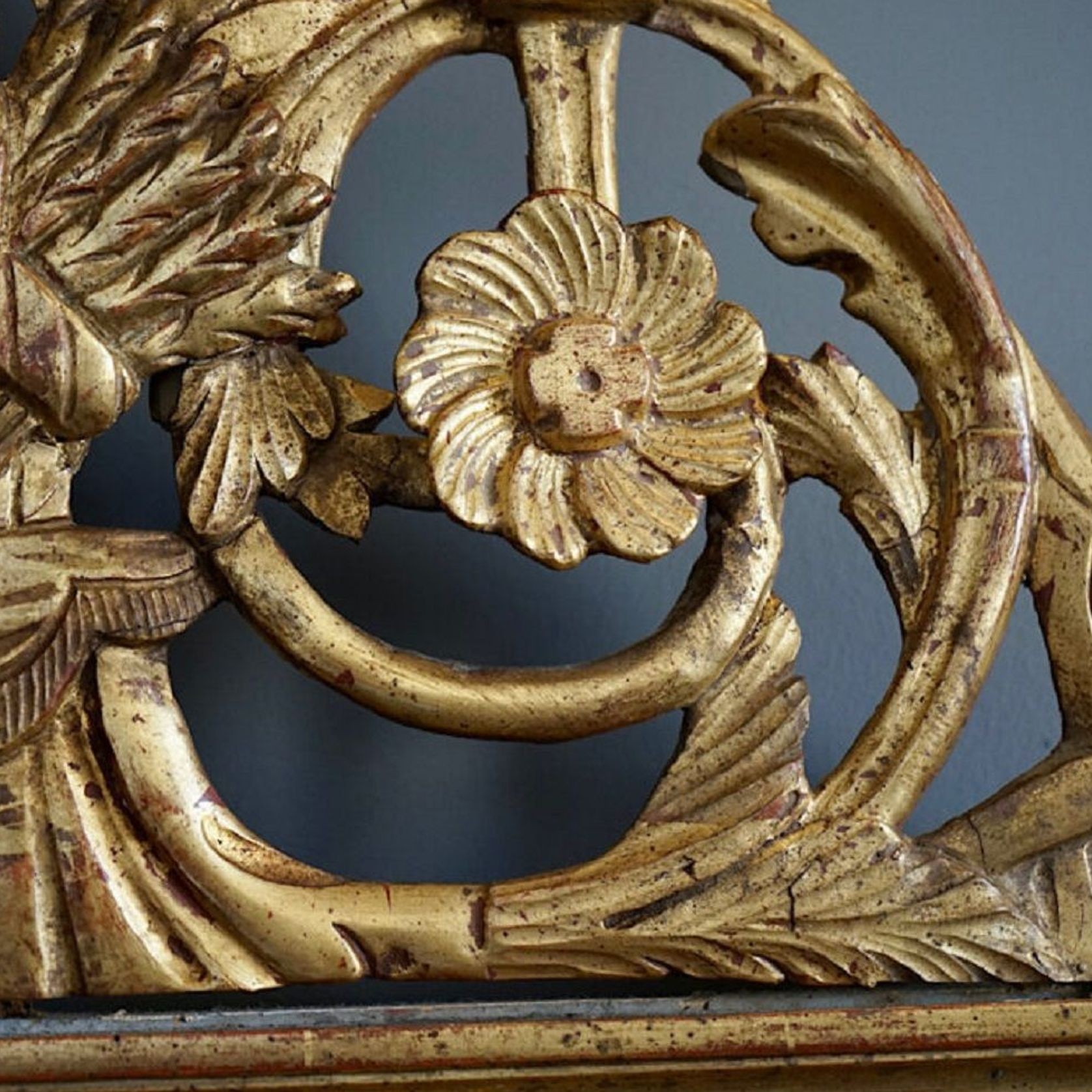 Antique French Régence Gilded Mirror gallery detail image