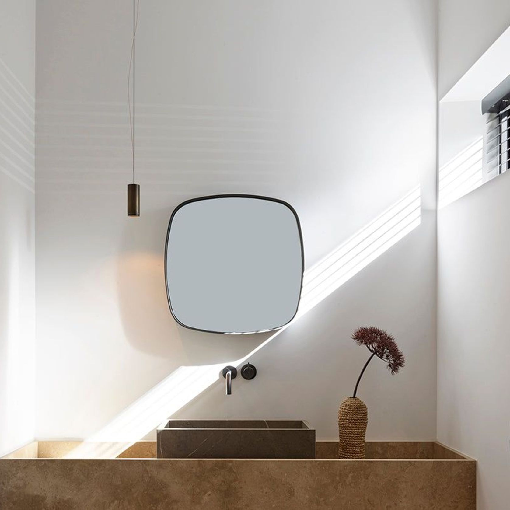 Kekke Mirror gallery detail image