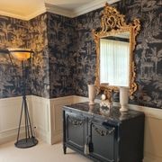 Venetian Gilded Mirror -Late 18th Century Style gallery detail image