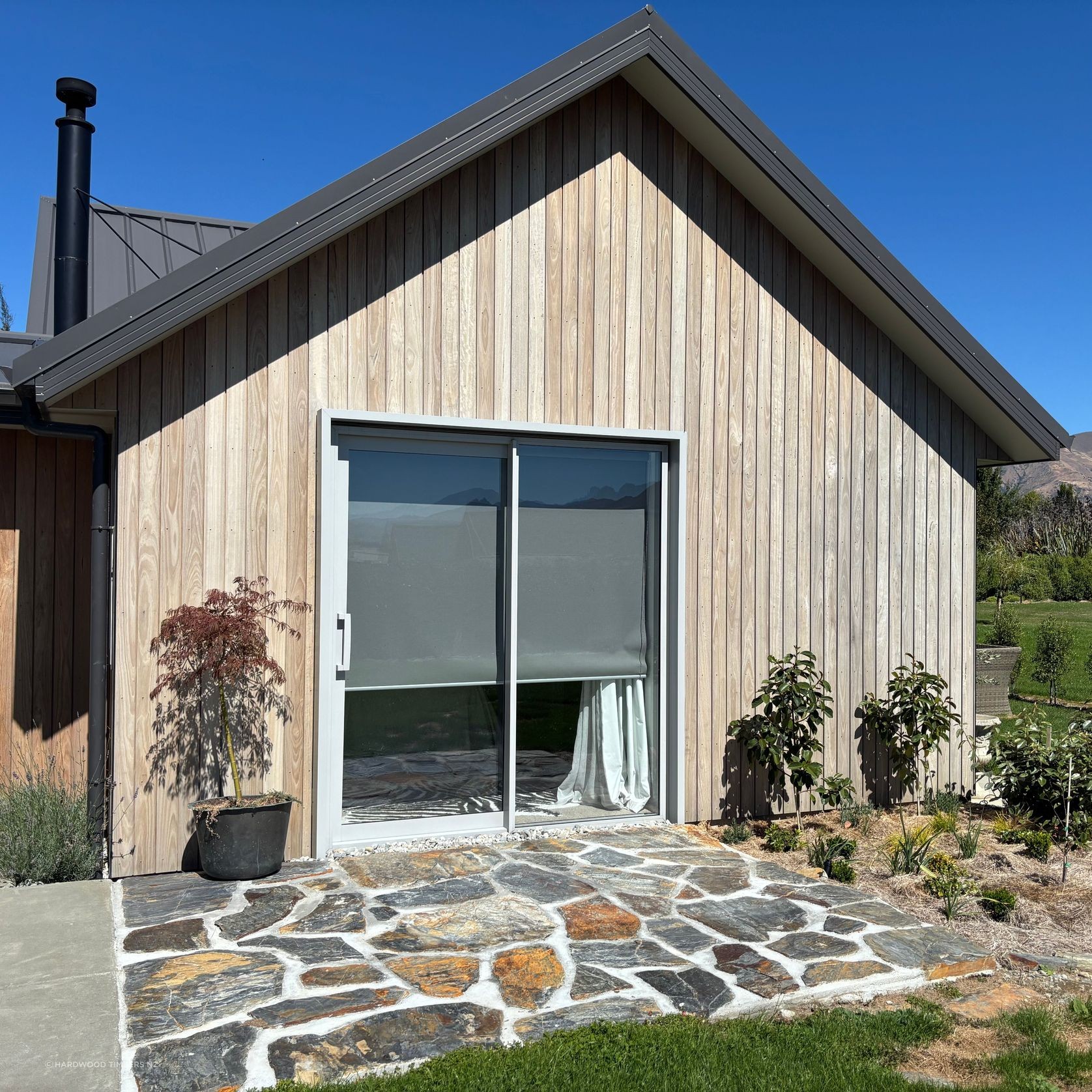 Mixed Blondes Hardwood Shiplap Cladding System gallery detail image
