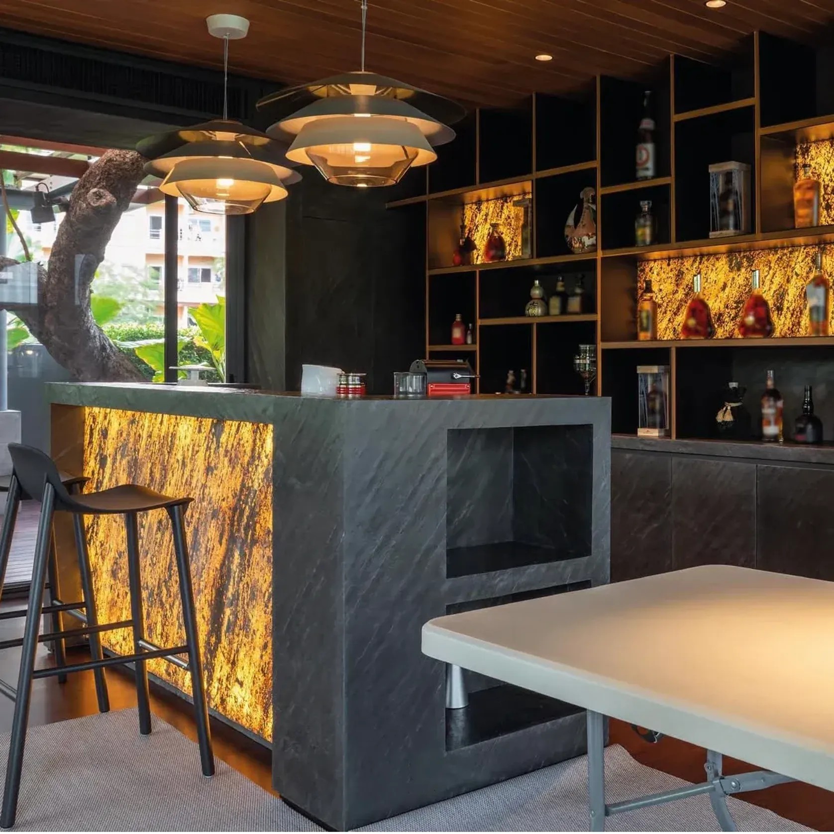 Graphite Stria Natural Thin Stone Veneers gallery detail image