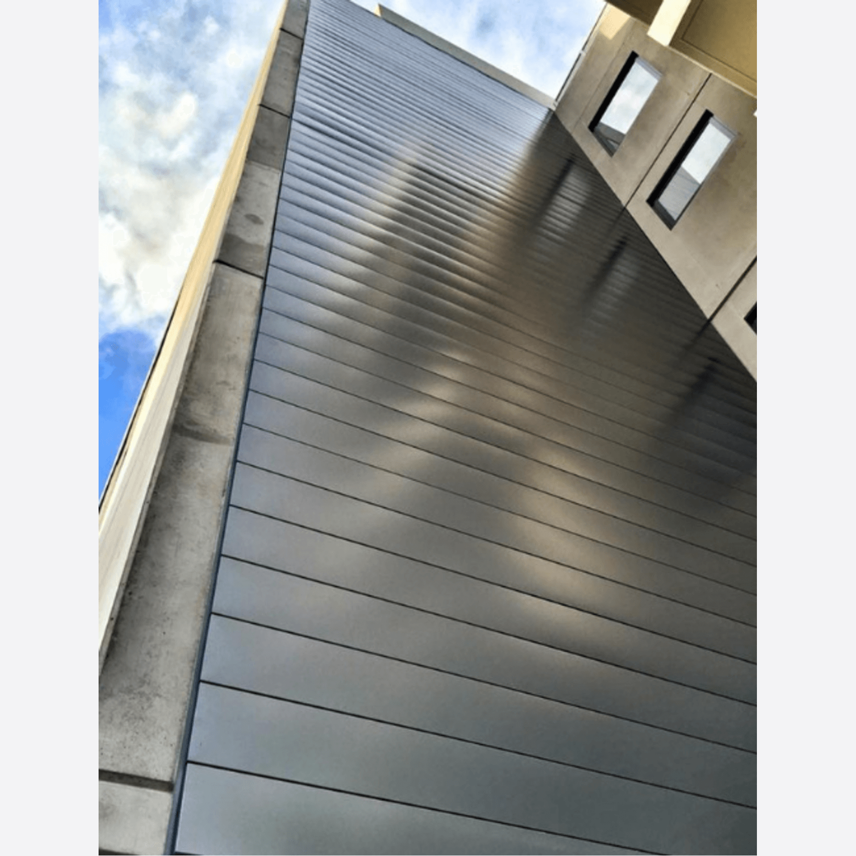 Expression™  Interlocking Panels gallery detail image