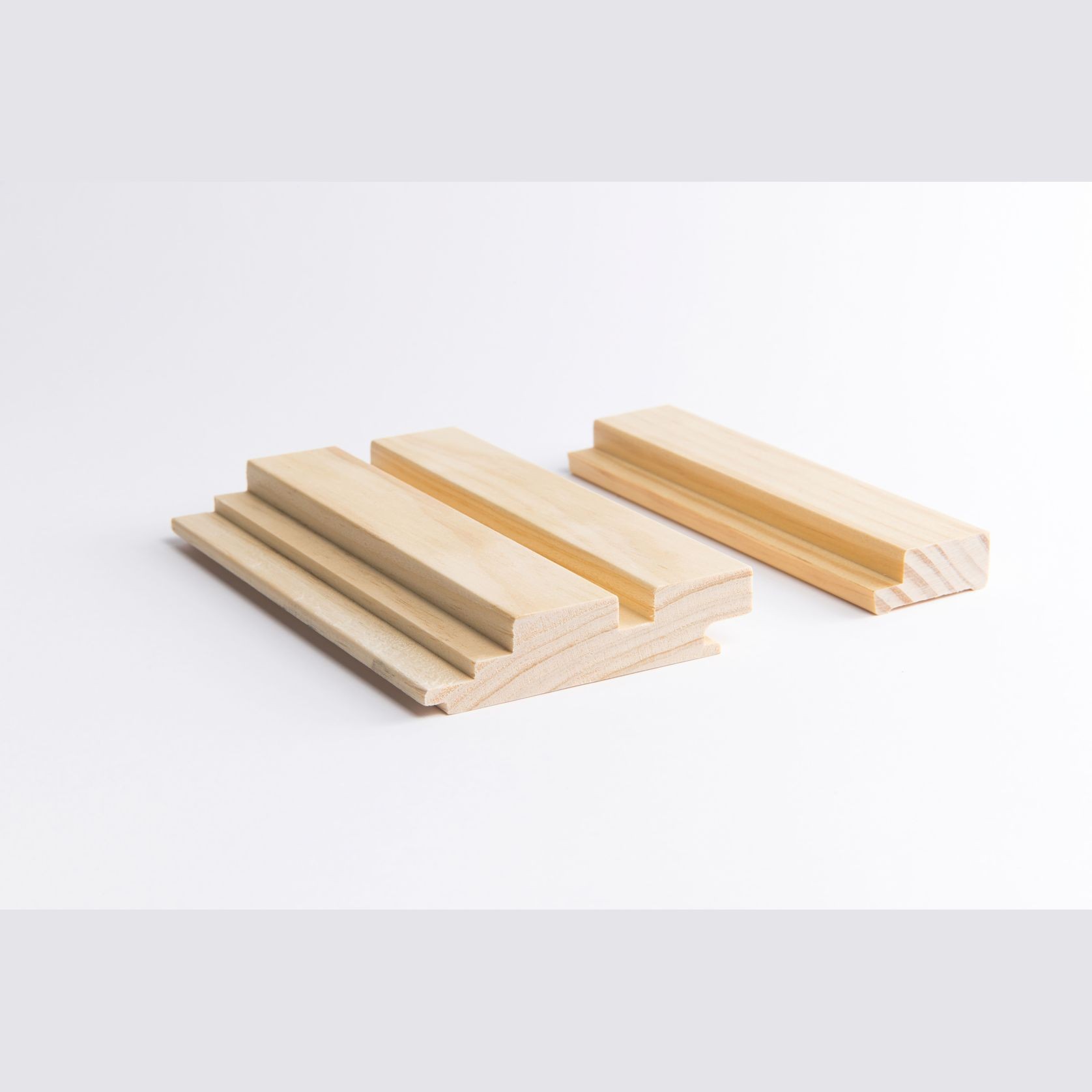 Contours Clear Pine gallery detail image