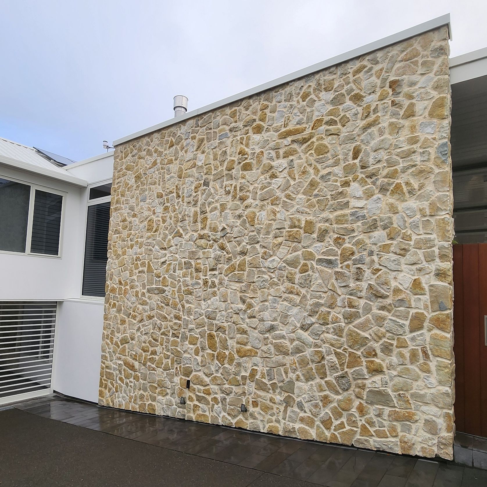 New Zealand Limestone Cladding gallery detail image