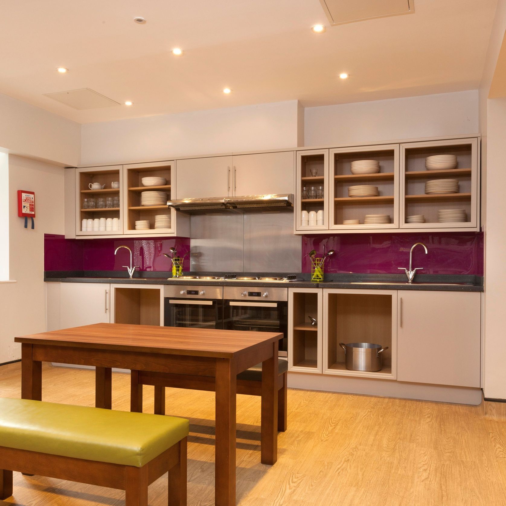 Altro Whiterock Splashbacks™ gallery detail image