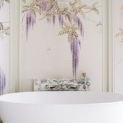 De Gournay Wisteria | Wallpaper gallery detail image