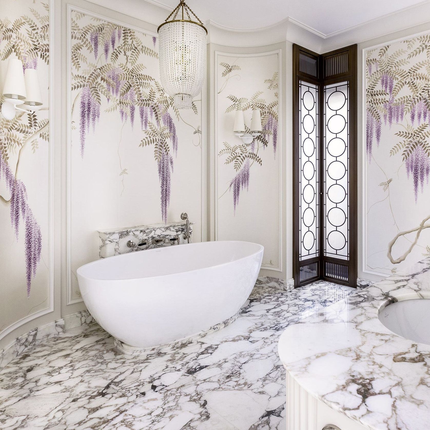 De Gournay Wisteria | Wallpaper gallery detail image