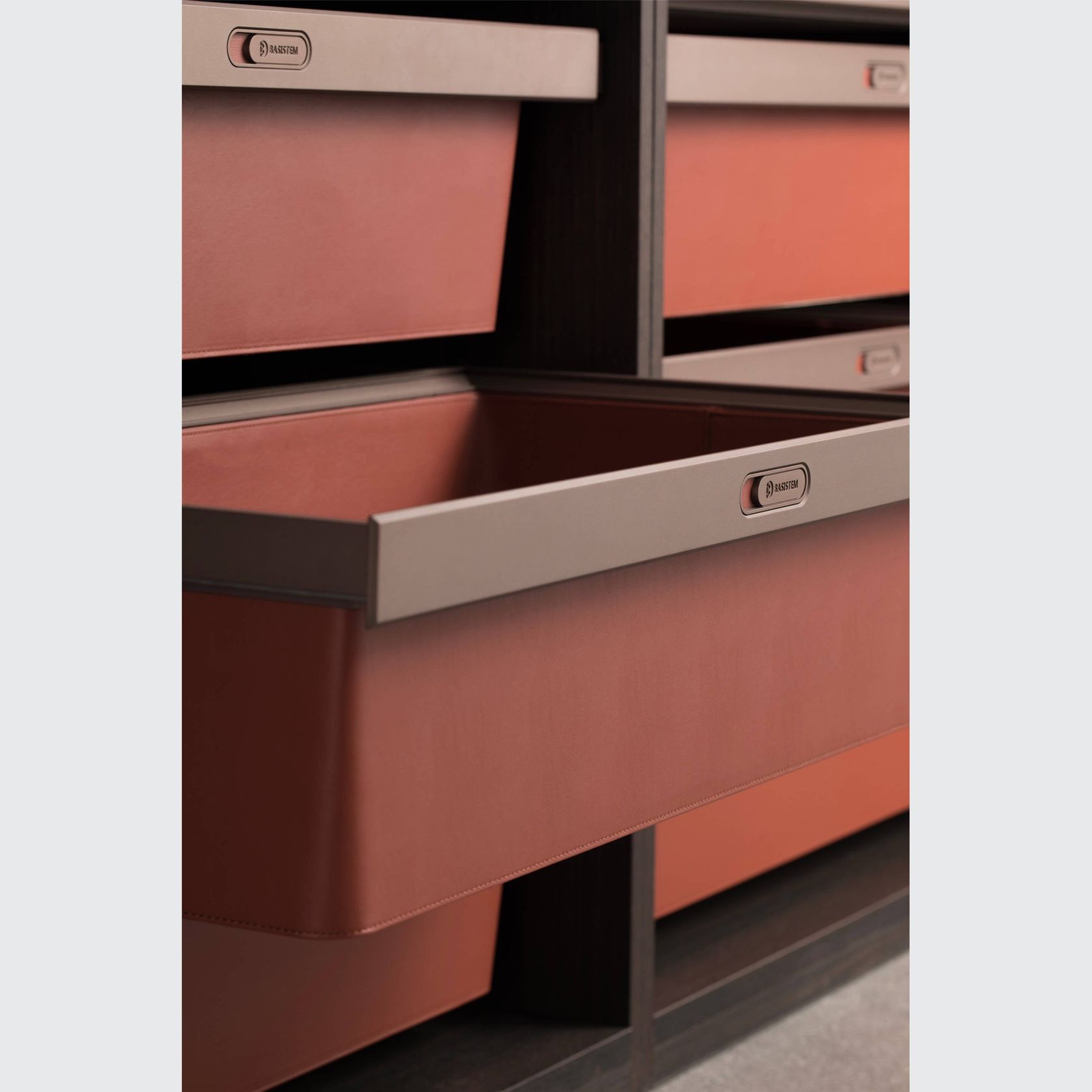 BASISTEM BRUGG Clothing DRawer gallery detail image