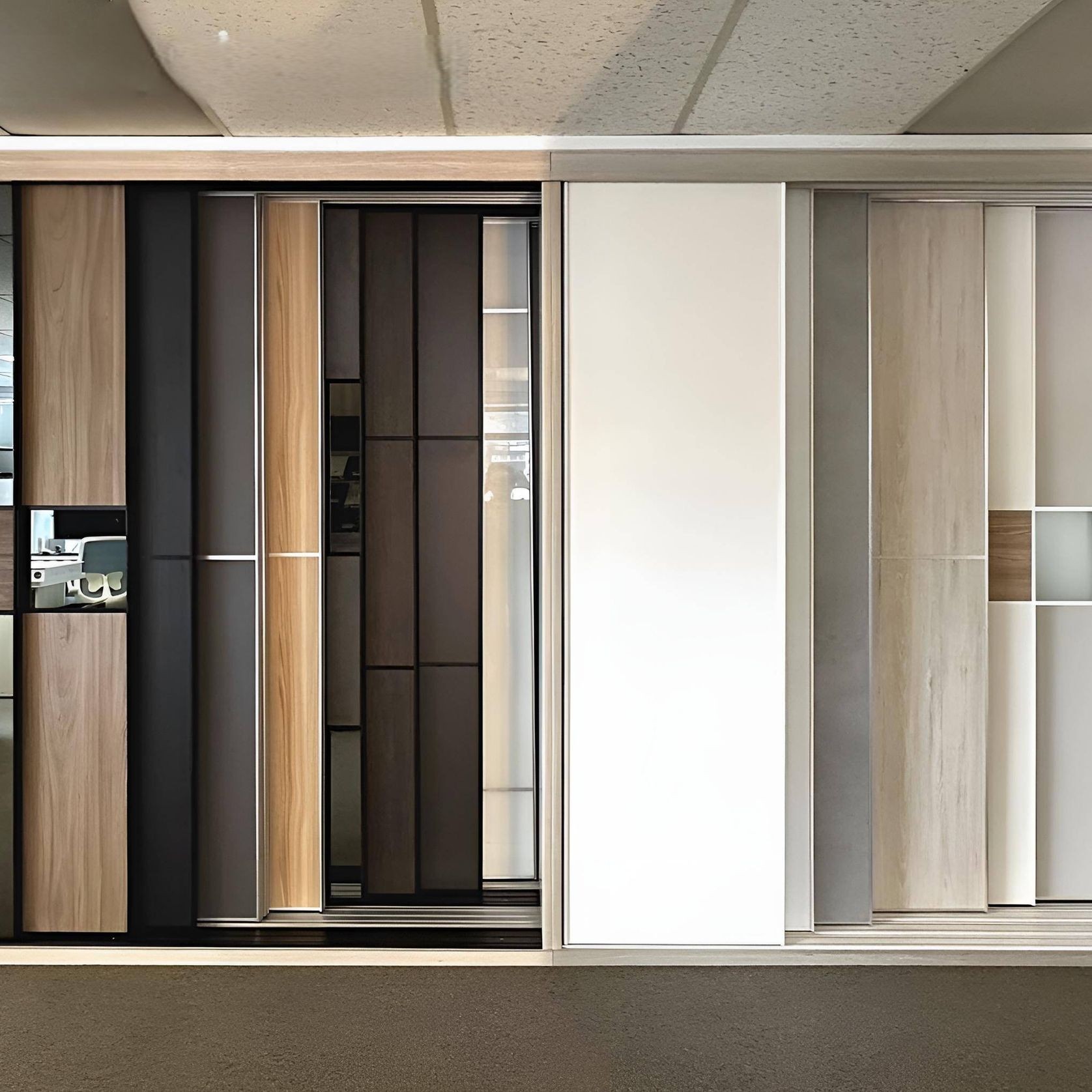 sliding door gallery detail image