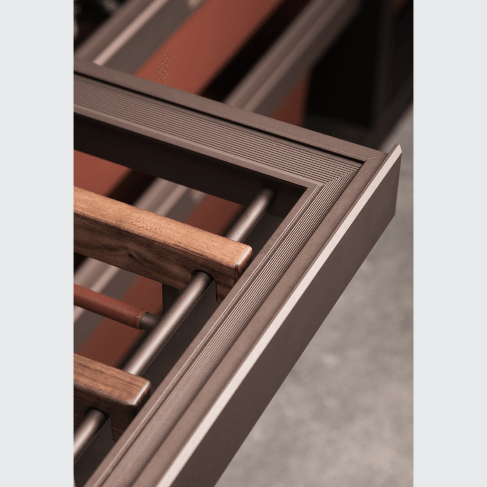 Basistem BRUGG Wood Pants Hanger gallery detail image