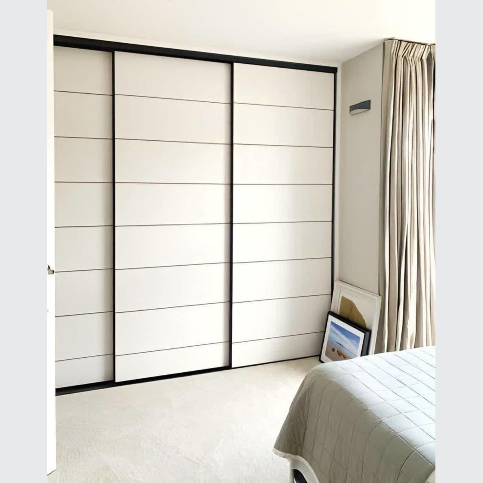 sliding door gallery detail image